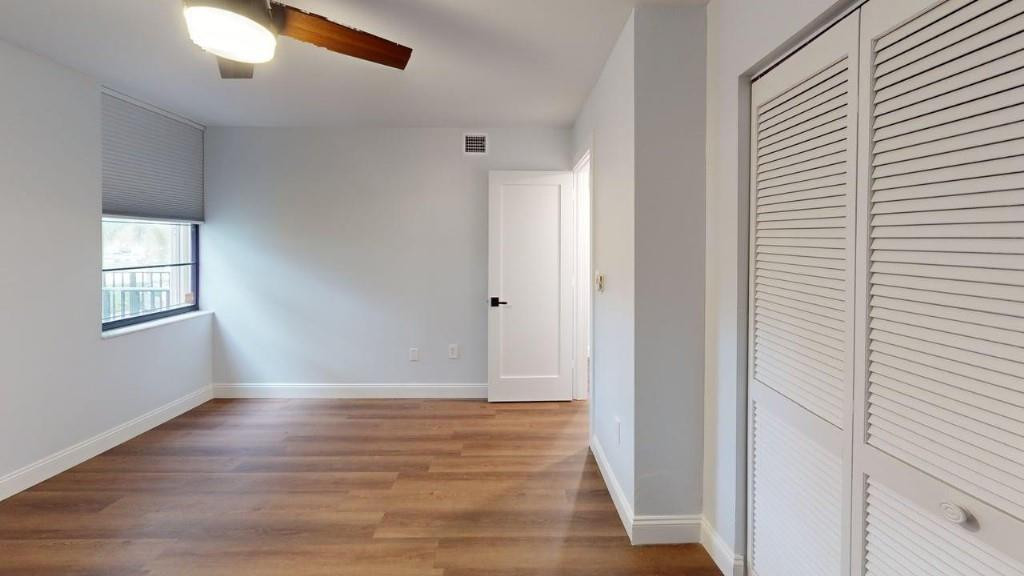 LINTON WOODS CONDO - Residential Lease
