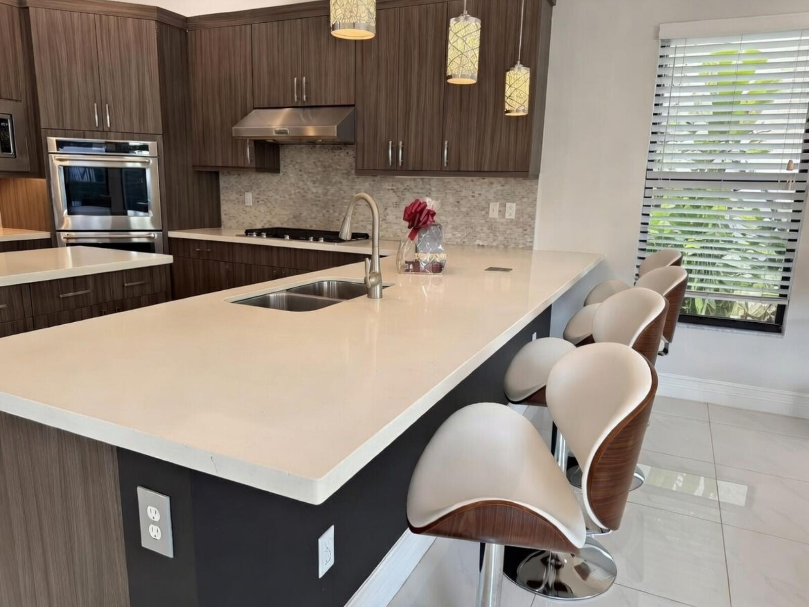Seven Bridges - Residential Lease