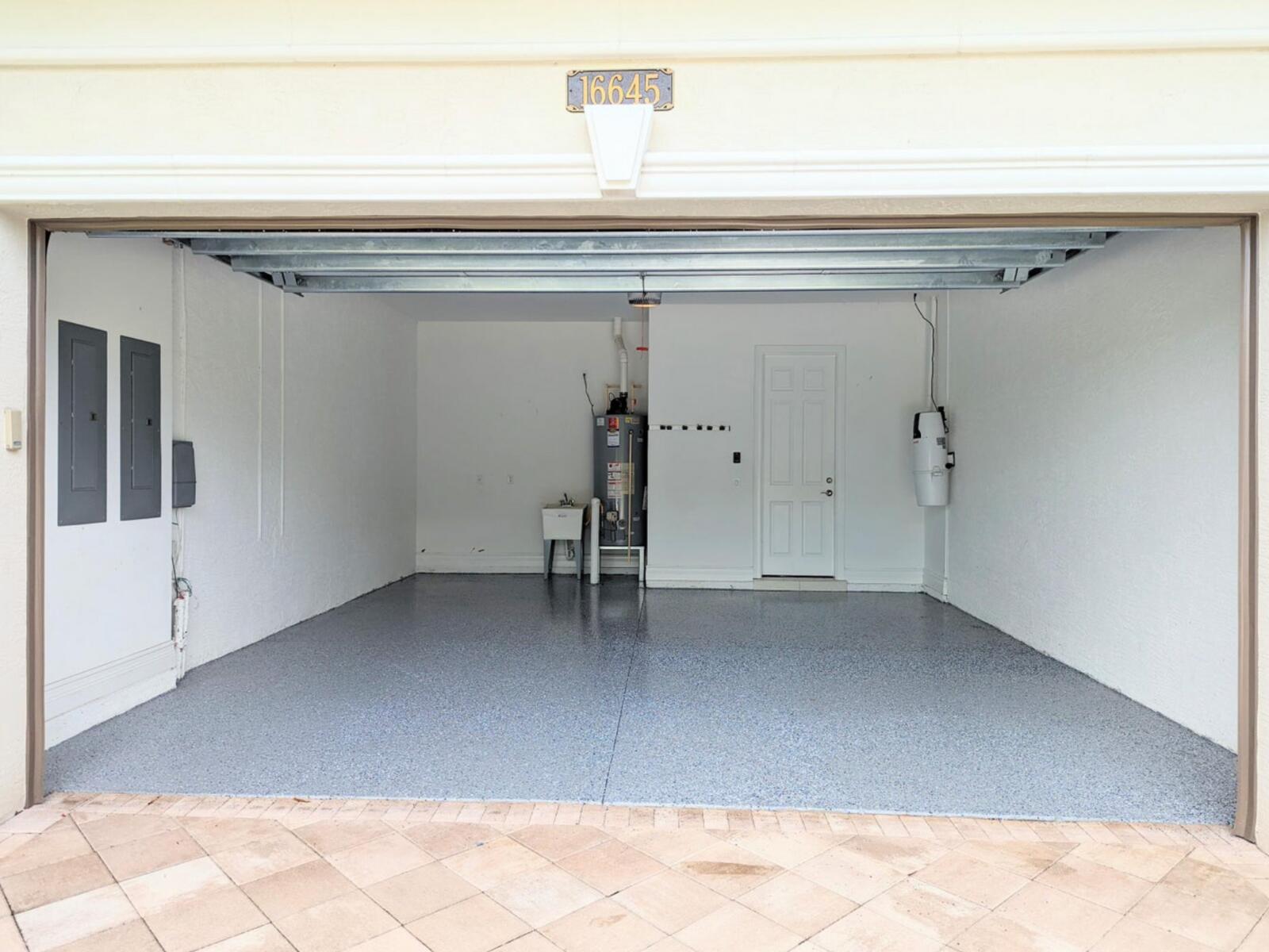 Seven Bridges - Residential Lease