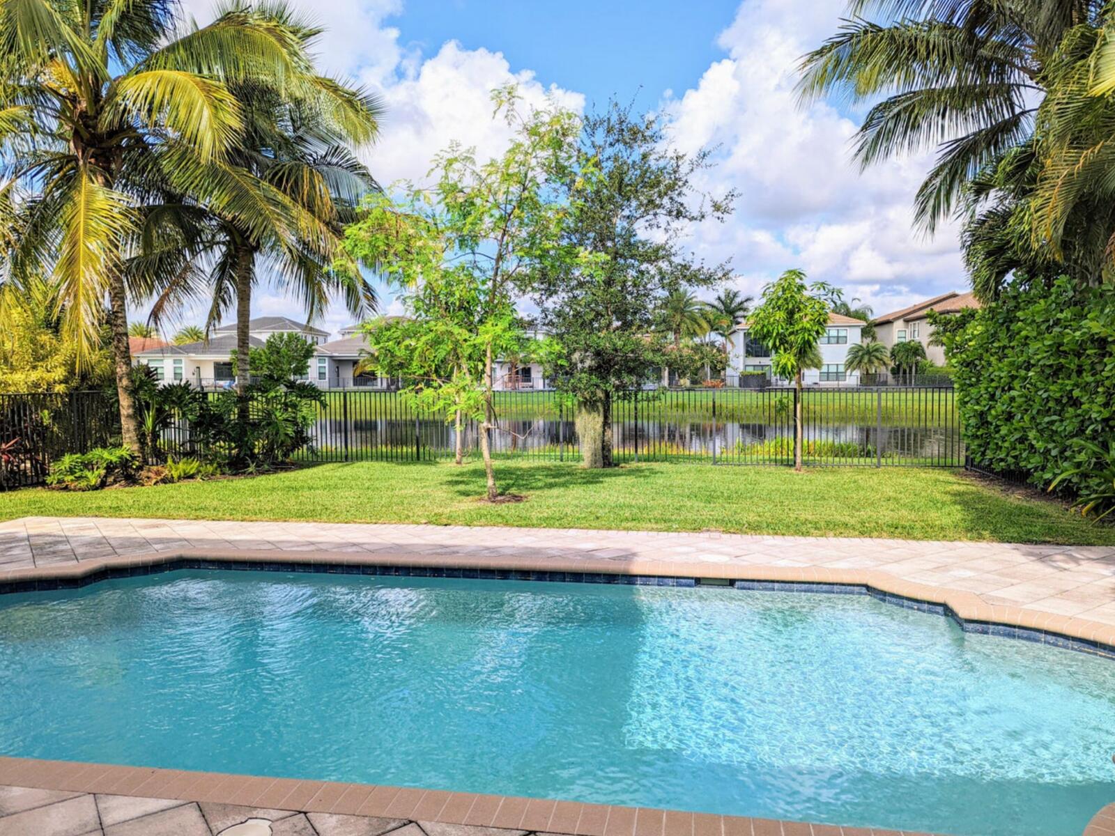 Seven Bridges - Residential Lease