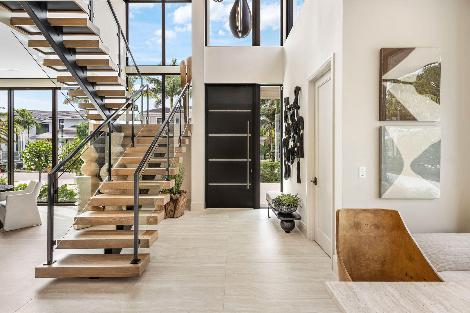ROYAL PALM YACHT & COUNTRY CLUB - Residential