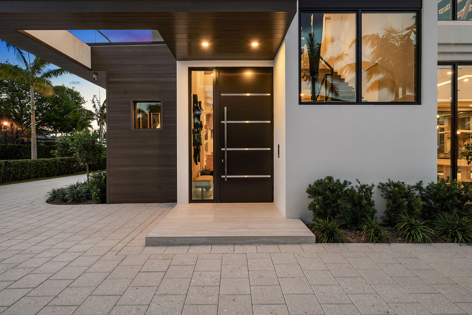 ROYAL PALM YACHT & COUNTRY CLUB - Residential