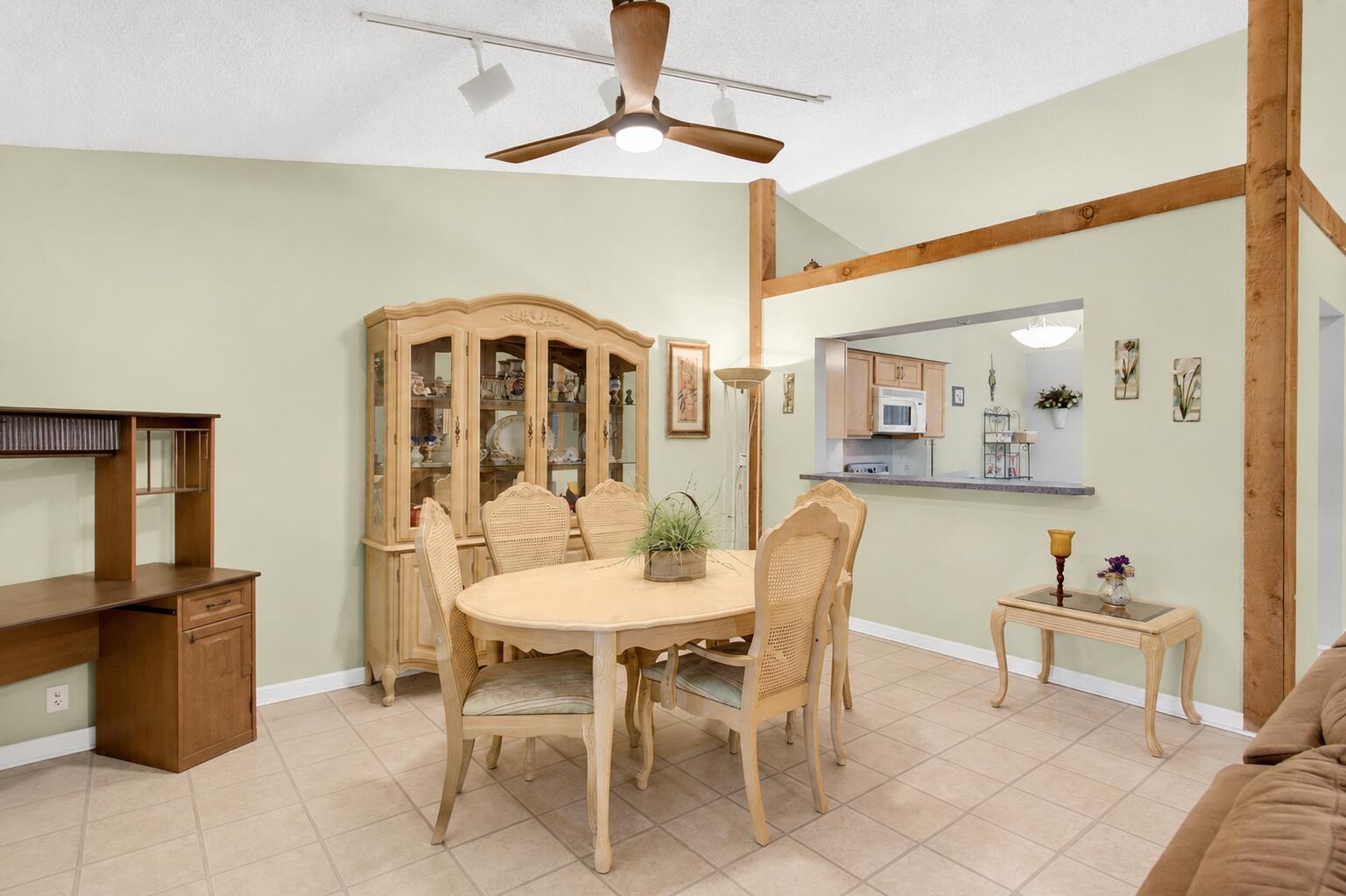 CEDARWOOD VILLAS - Residential
