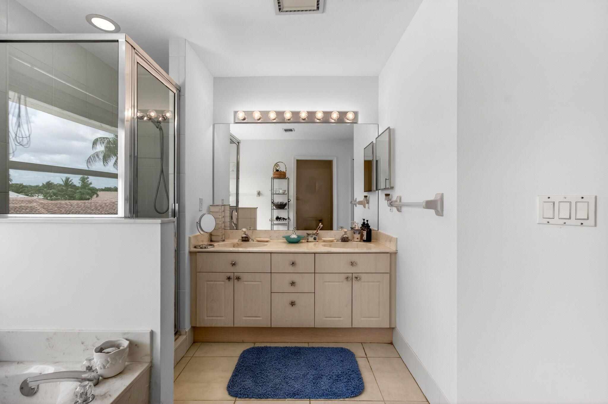 LAKEVIEW ESTATES PH 2 - Residential