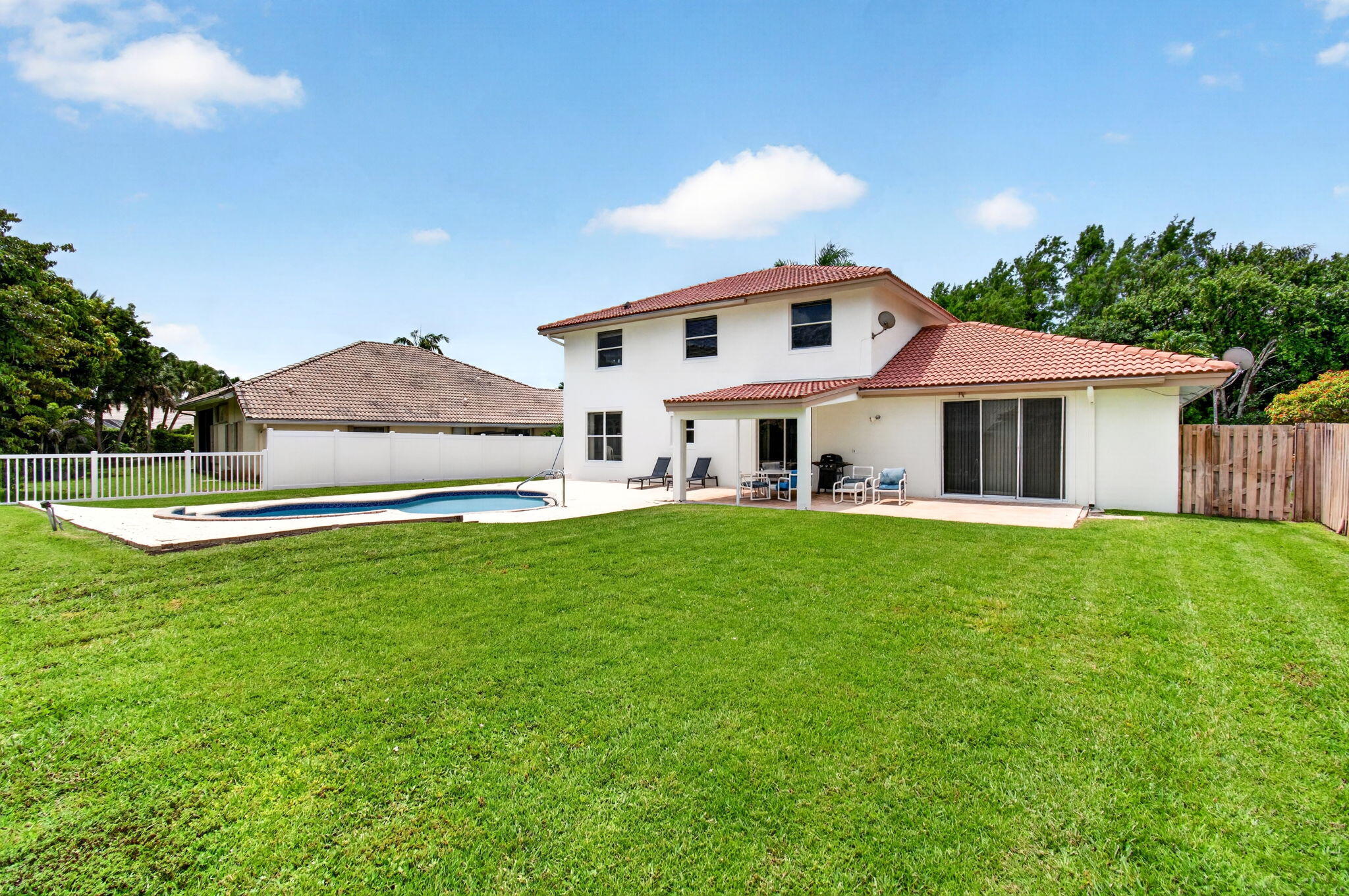 LAKEVIEW ESTATES PH 2 - Residential