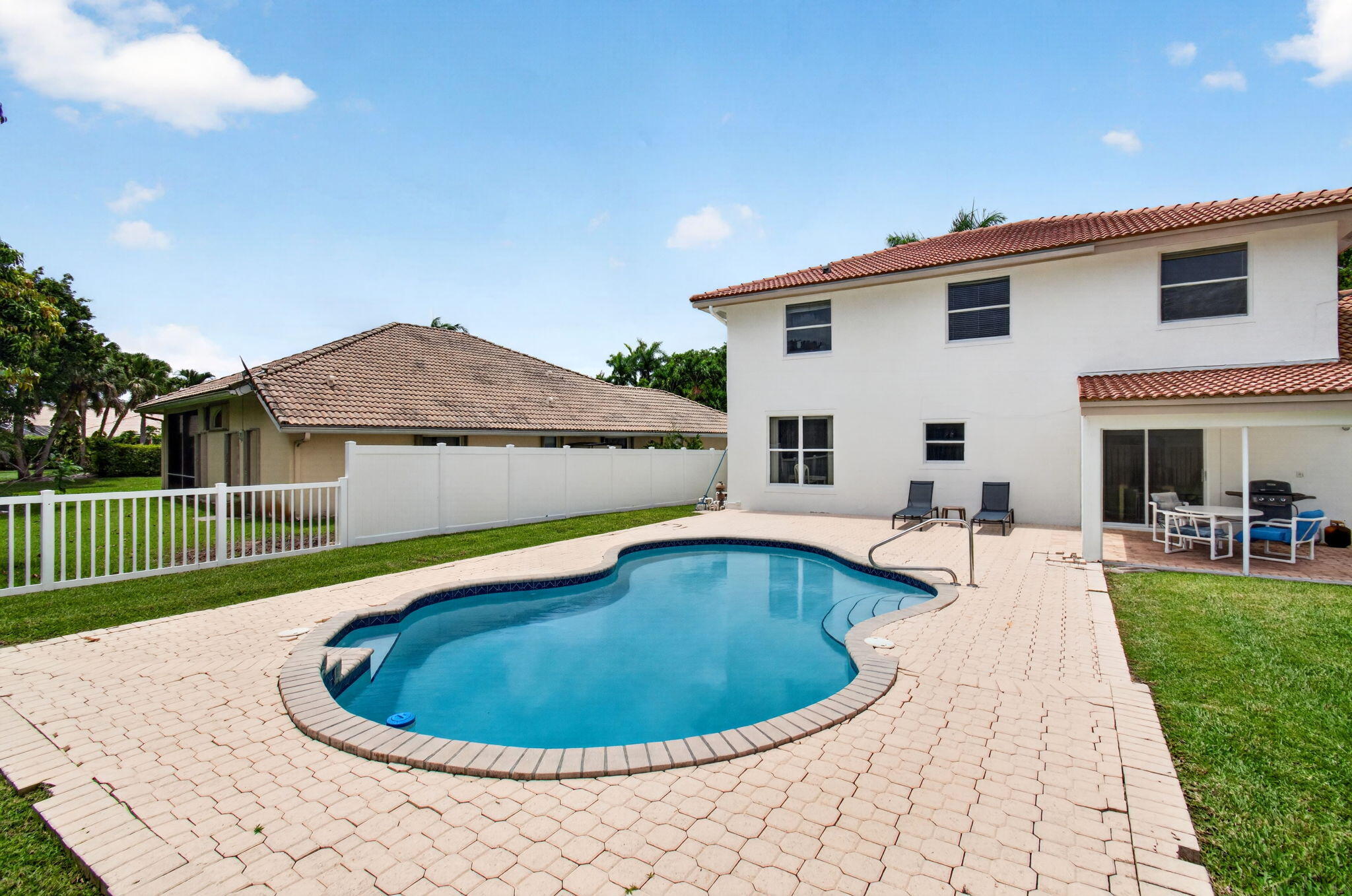 LAKEVIEW ESTATES PH 2 - Residential