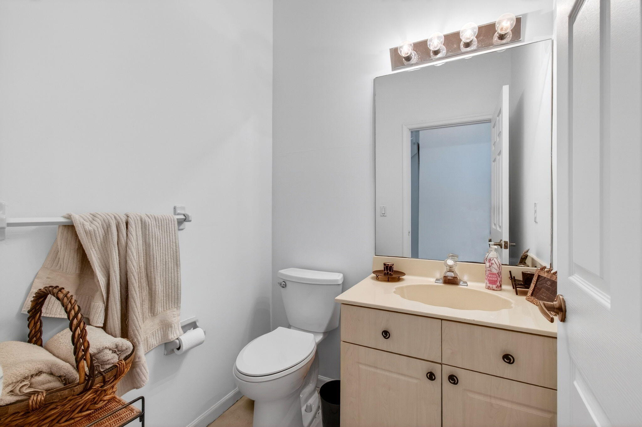 LAKEVIEW ESTATES PH 2 - Residential