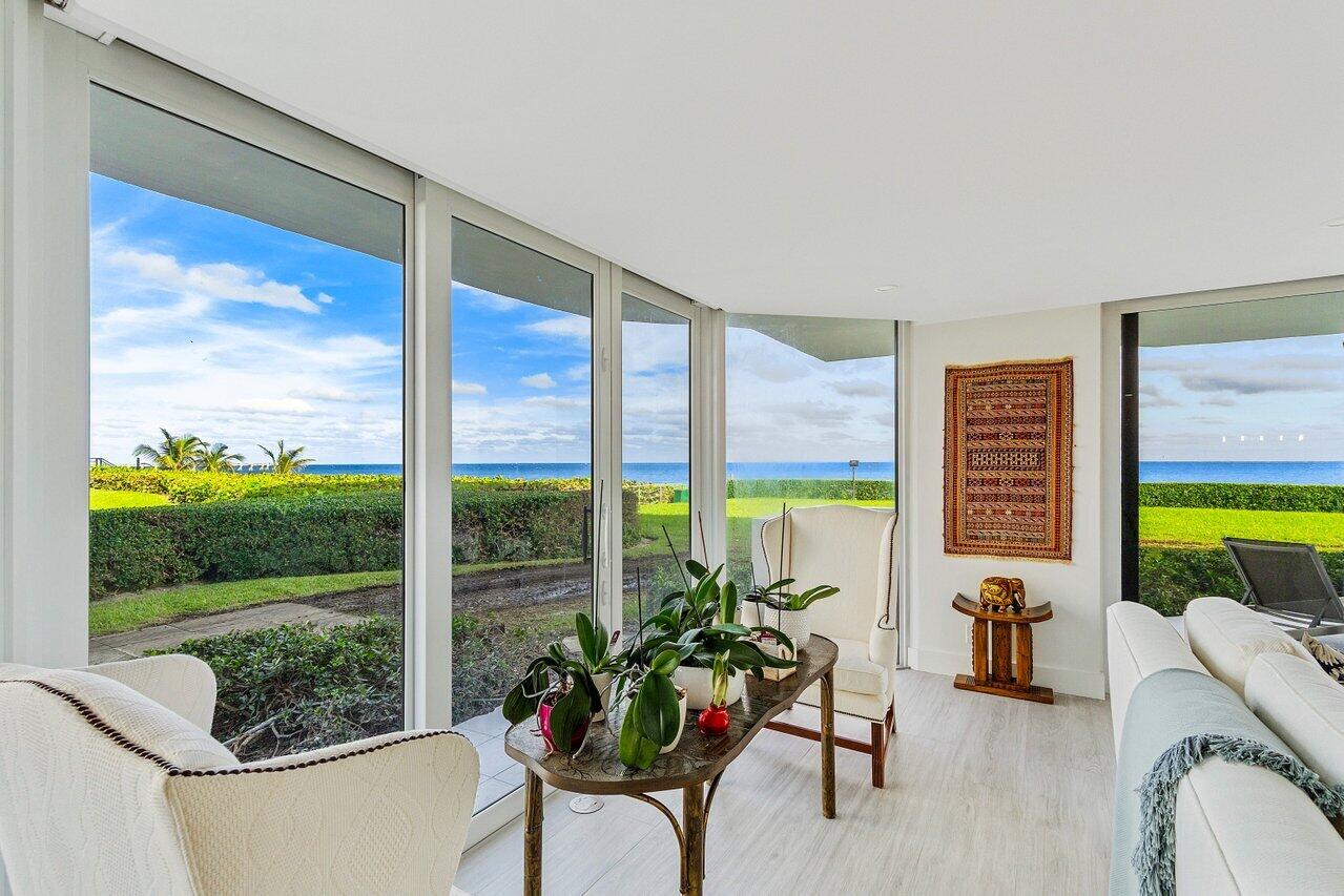 CARLTON PLACE CONDO - Residential