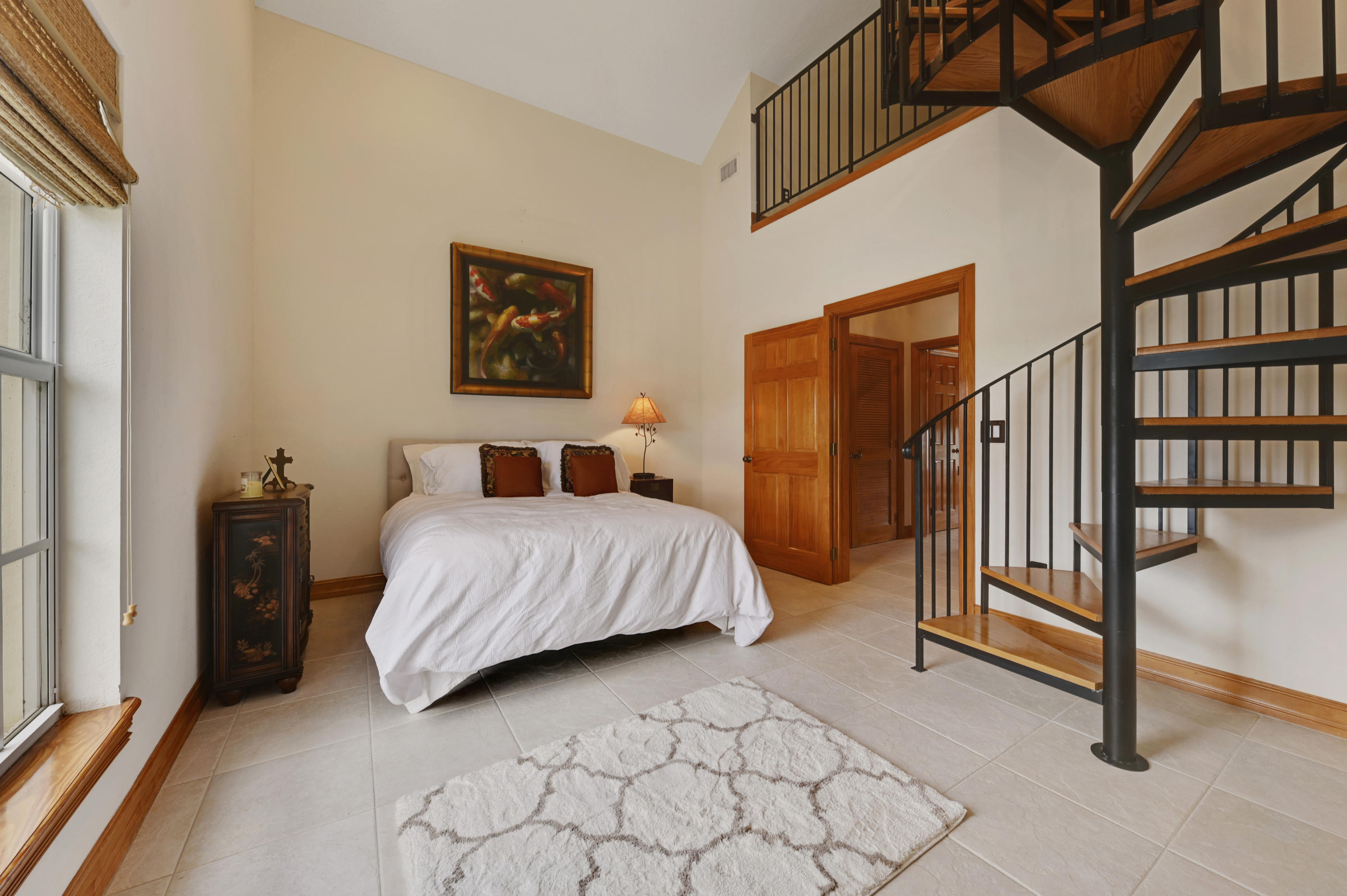 PALM BEACH POINT EAST - Residential