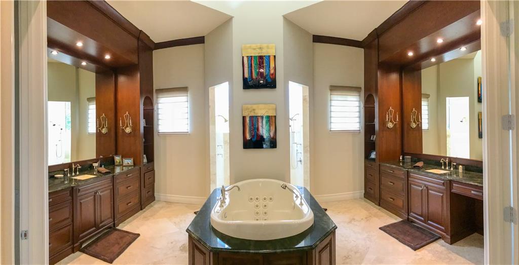 SUNSHINE RANCHES - Residential