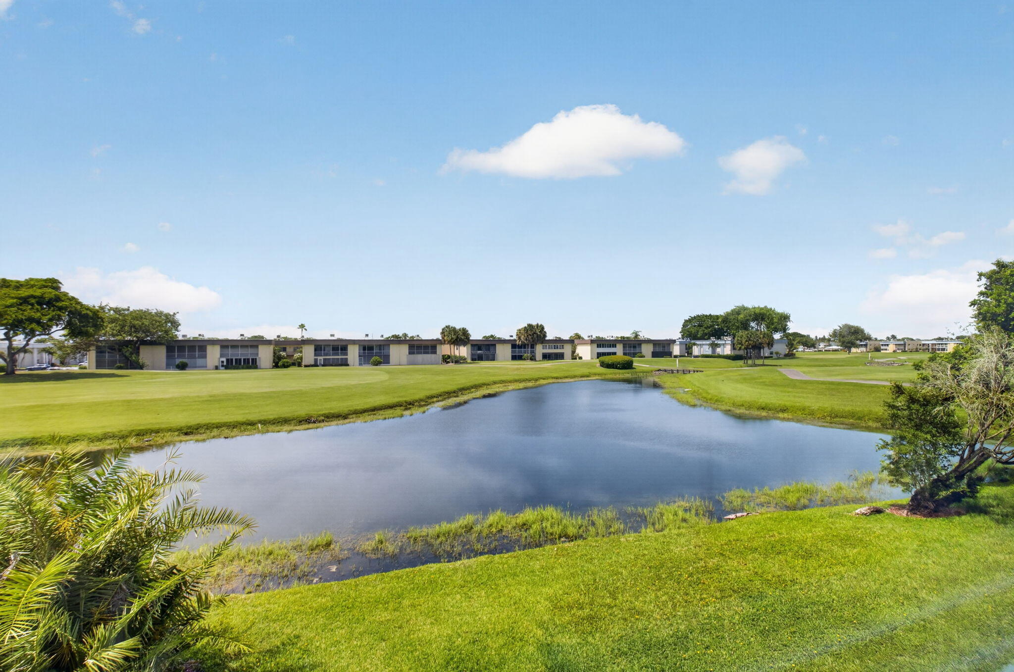 KINGS POINT CAPRI CONDOS - Residential