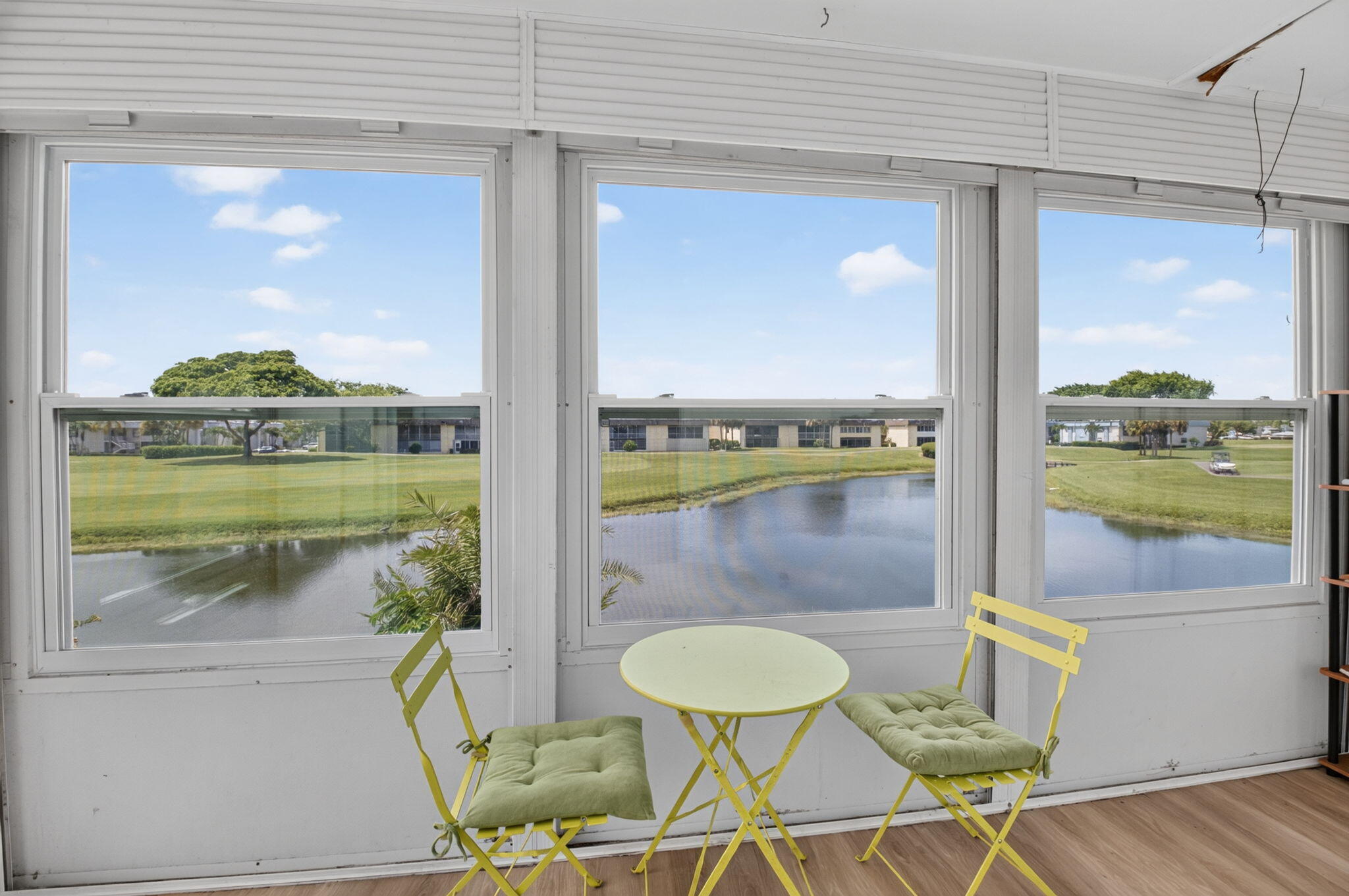 KINGS POINT CAPRI CONDOS - Residential