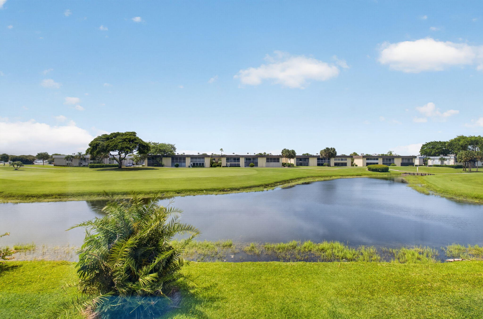 KINGS POINT CAPRI CONDOS - Residential