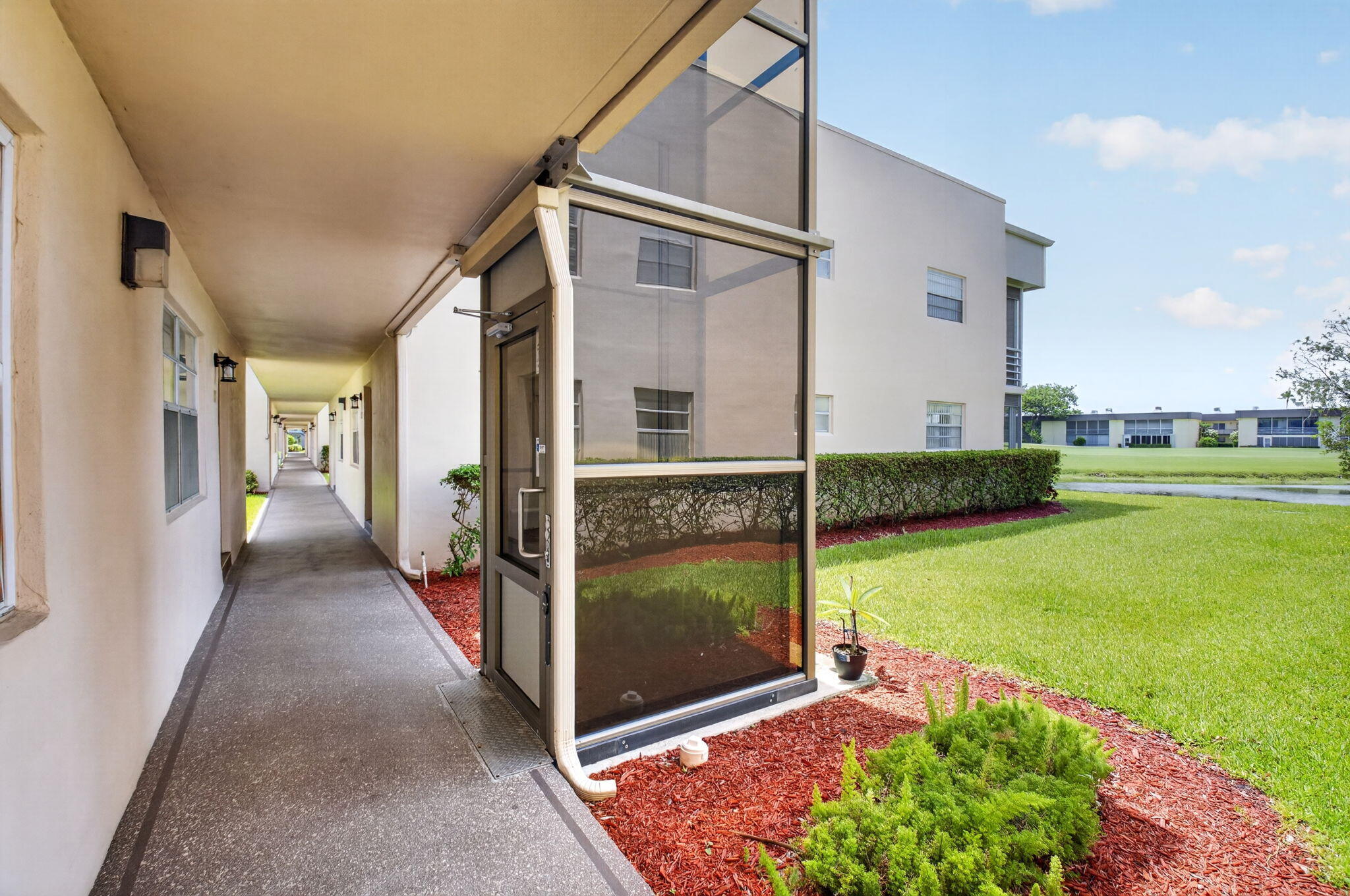 KINGS POINT CAPRI CONDOS - Residential