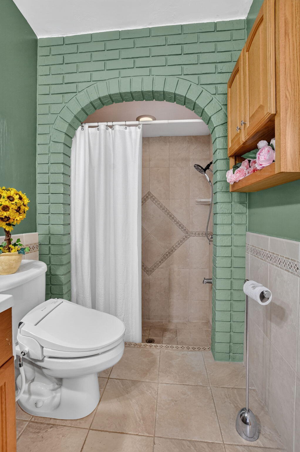 CRYSTAL HEIGHTS/WATERFORD HOMES - Residential