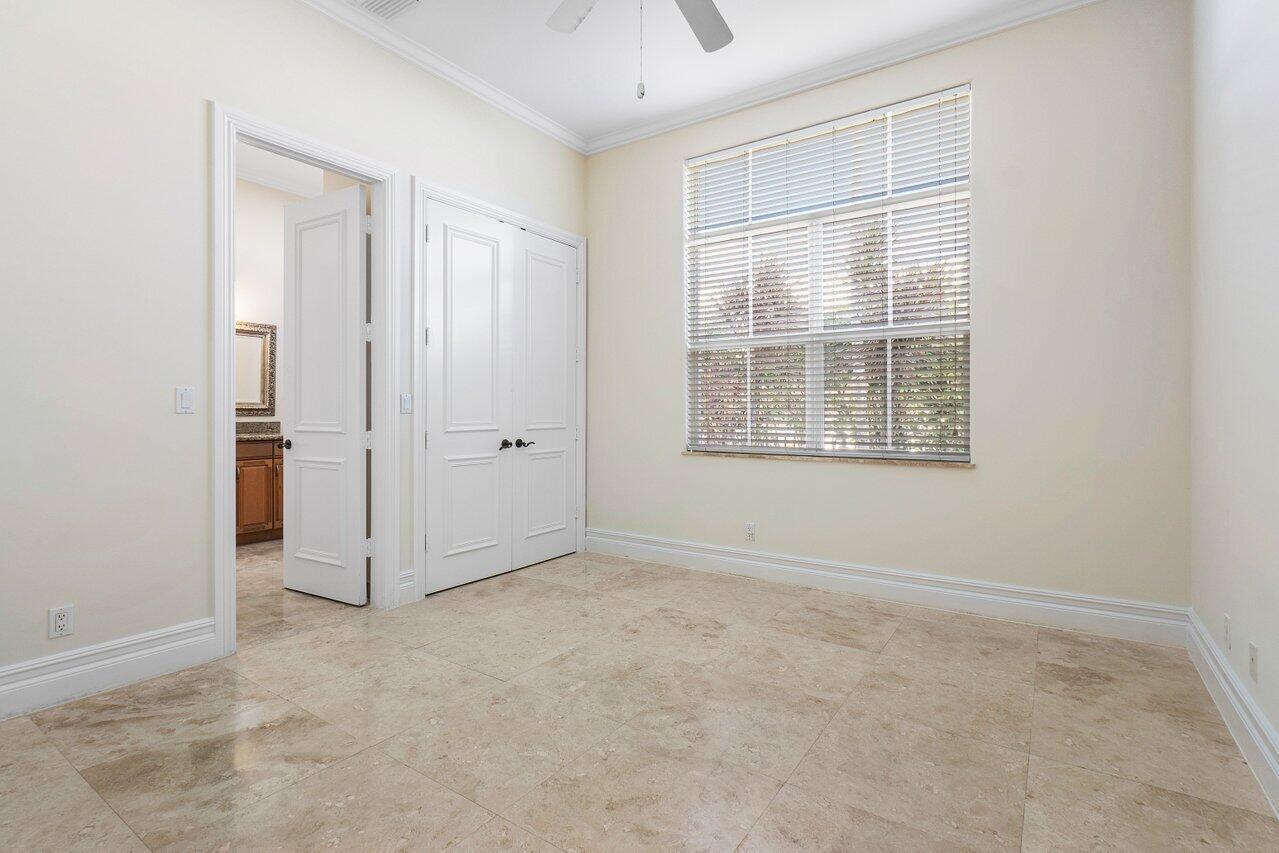 LAKE ROGERS - Residential