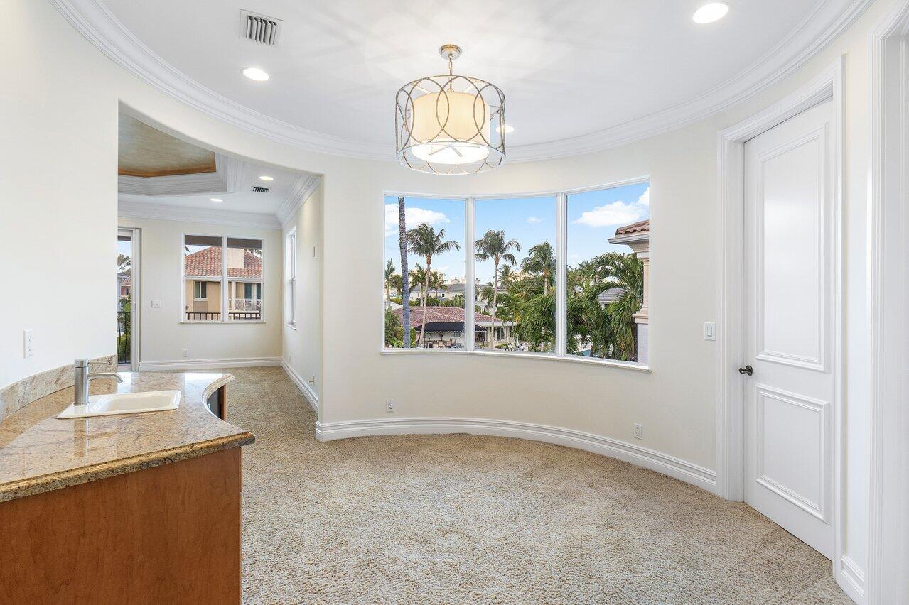 LAKE ROGERS - Residential