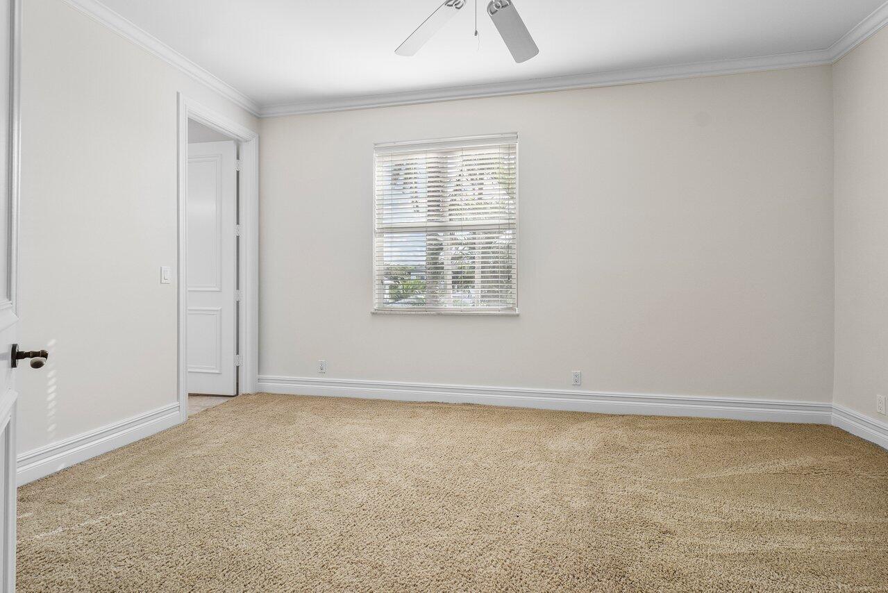 LAKE ROGERS - Residential