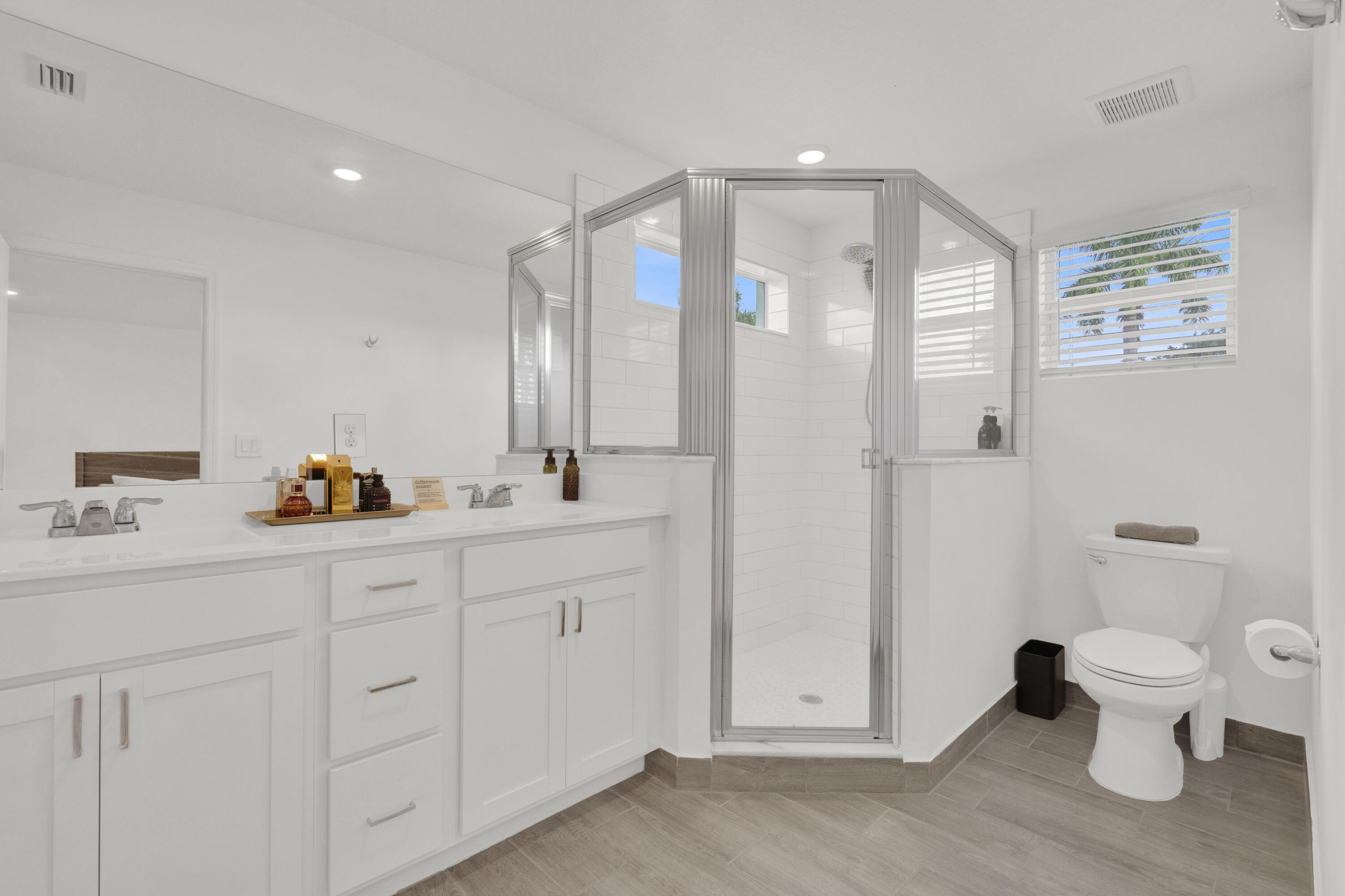 LAKESHORE AT THE FOUNTAINS - Residential Lease