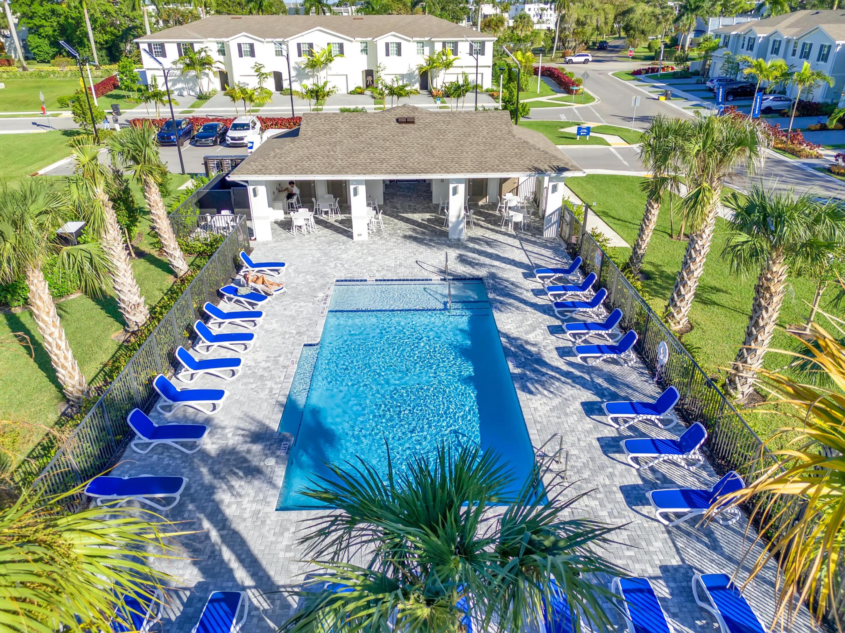 LAKESHORE AT THE FOUNTAINS - Residential Lease