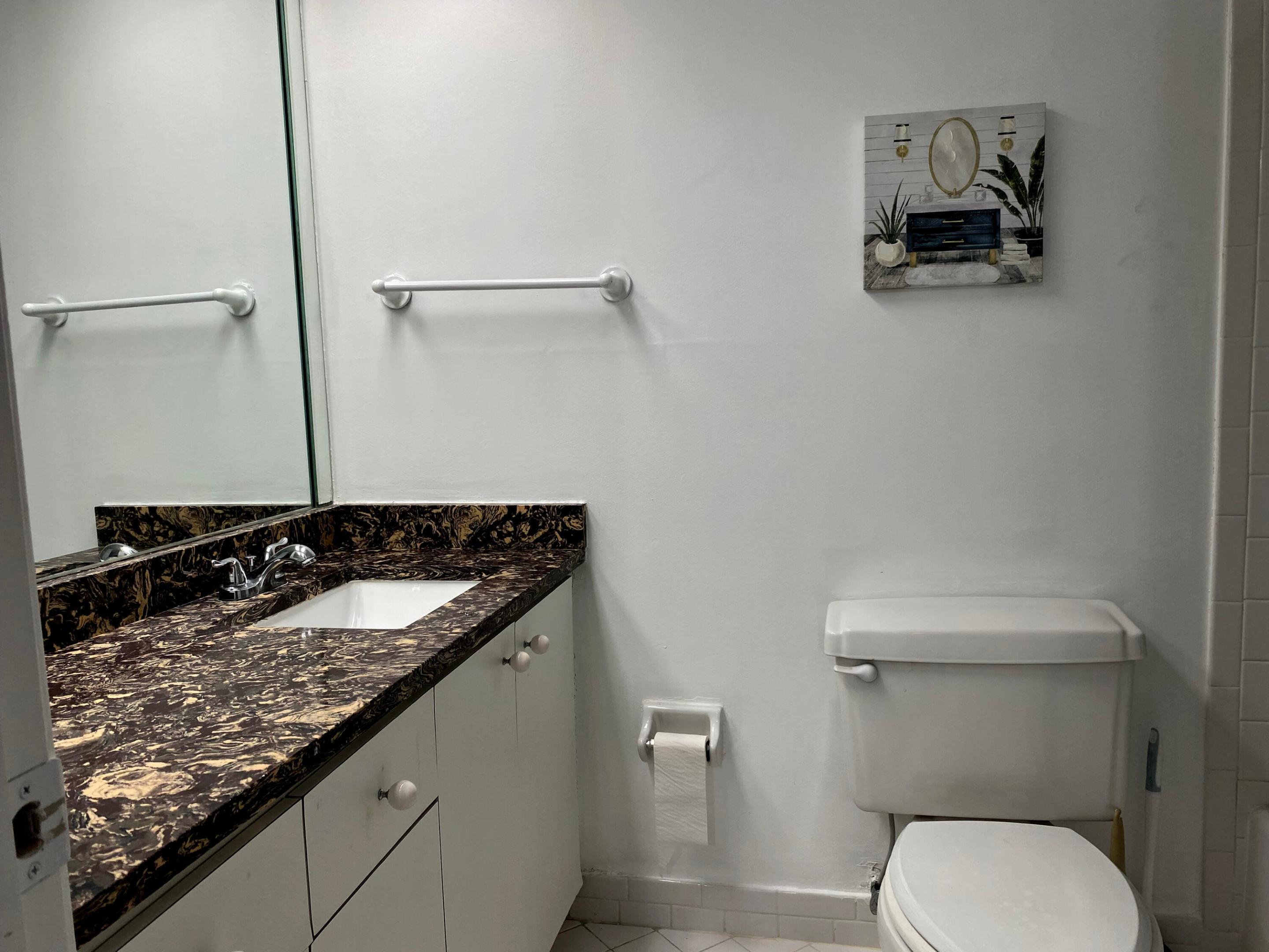 NO 3 PALM-AIRE COUNTRY CLUB - Residential Lease