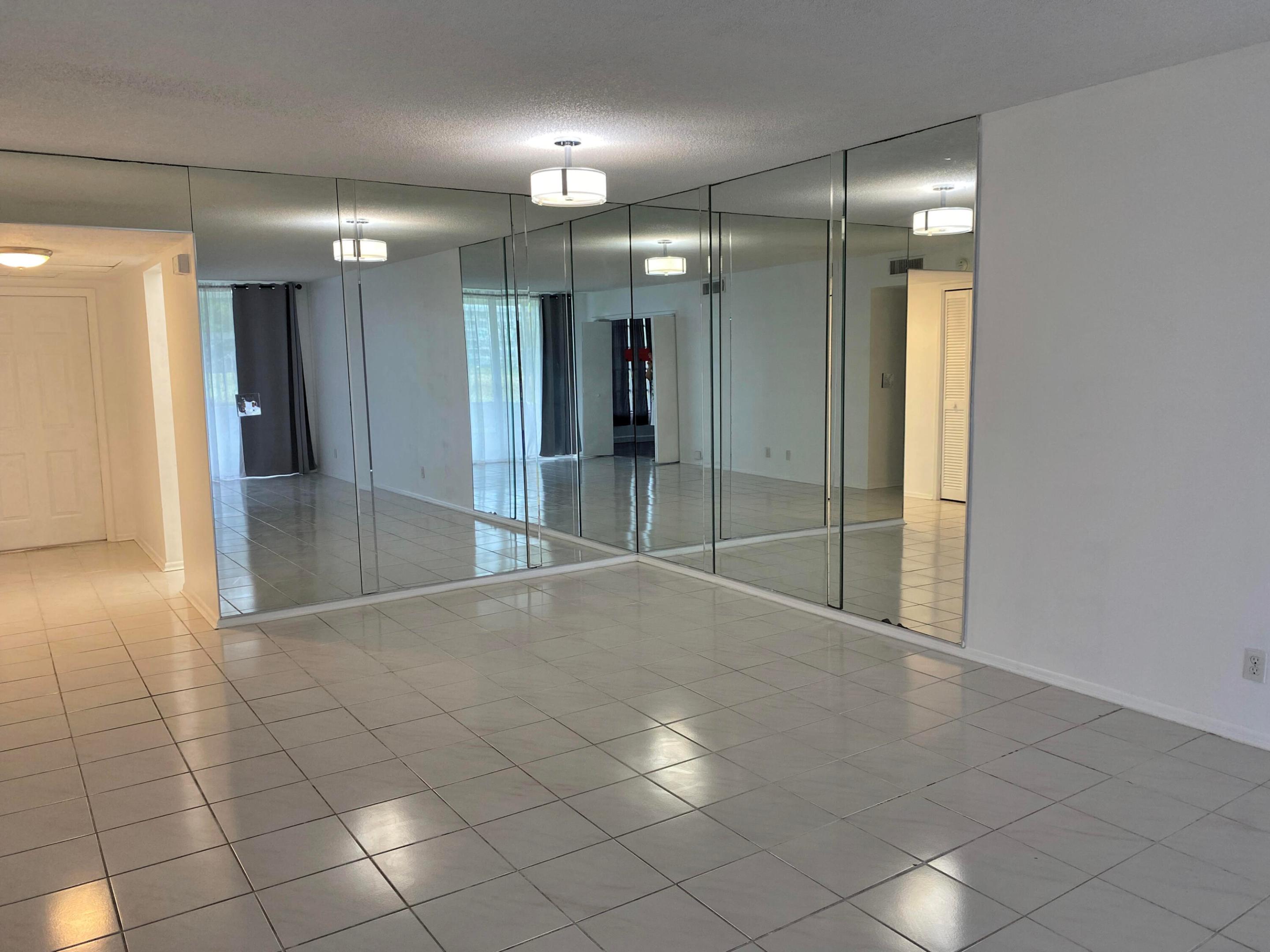 NO 3 PALM-AIRE COUNTRY CLUB - Residential Lease