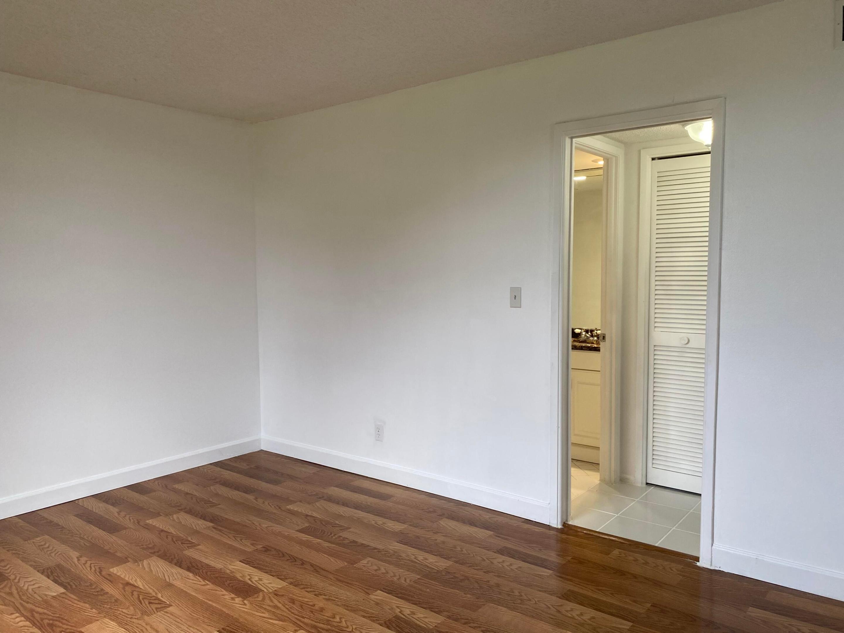 NO 3 PALM-AIRE COUNTRY CLUB - Residential Lease