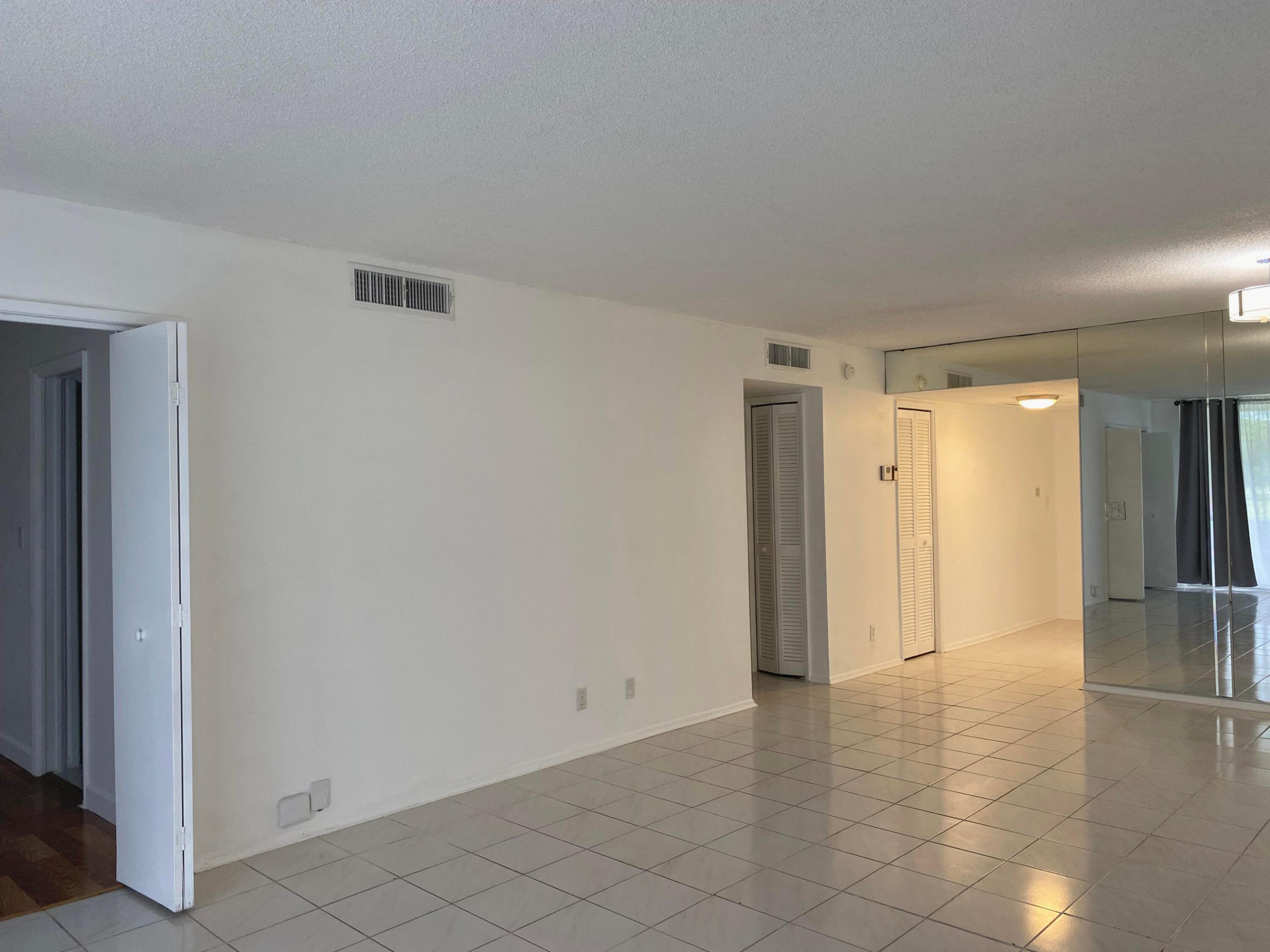 NO 3 PALM-AIRE COUNTRY CLUB - Residential Lease