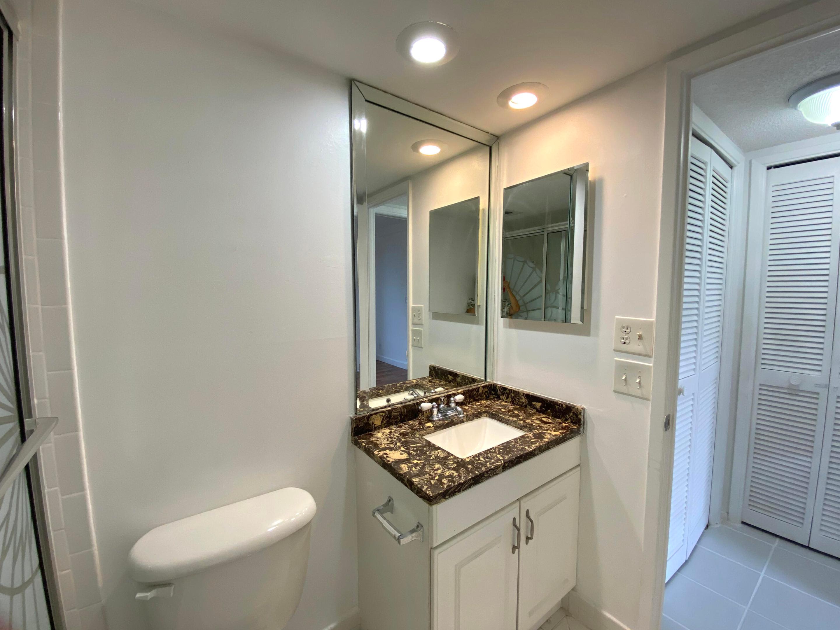 NO 3 PALM-AIRE COUNTRY CLUB - Residential Lease
