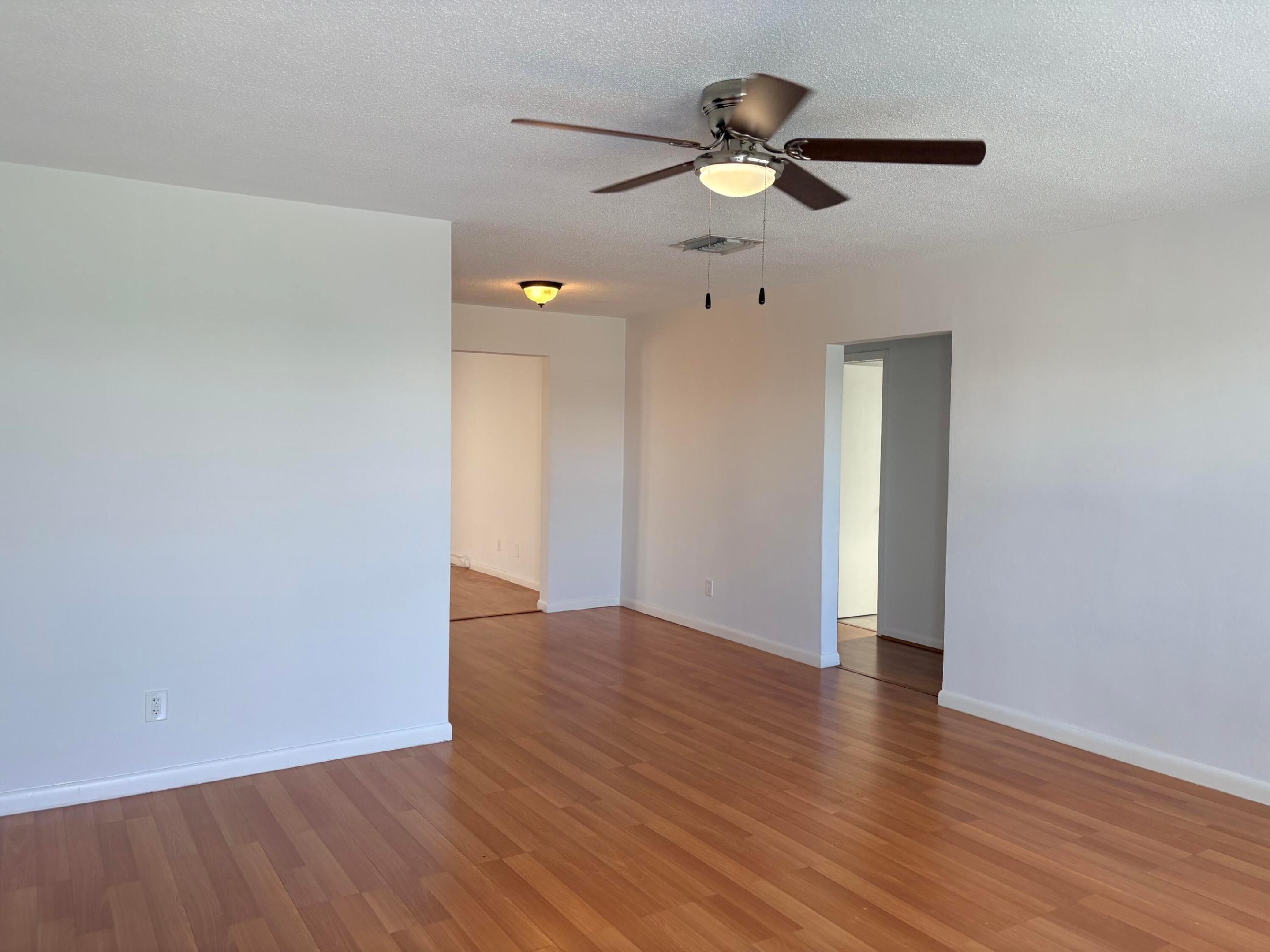 PALM BEACH LEISUREVILLE SEC 2 - Residential Lease