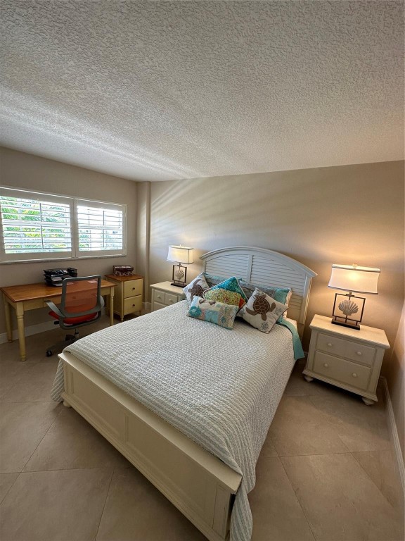 Pompano Yacht &Beach Club - Residential