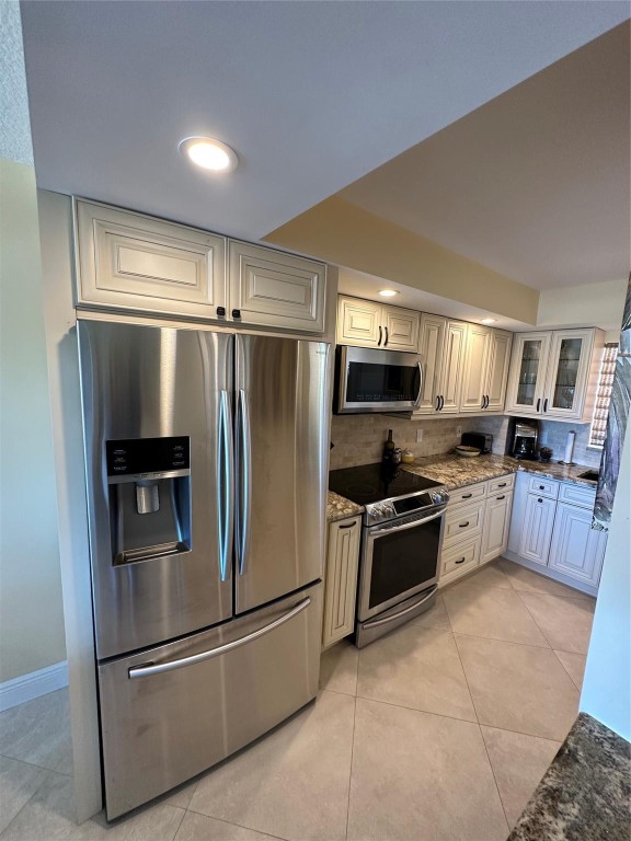 Pompano Yacht &Beach Club - Residential