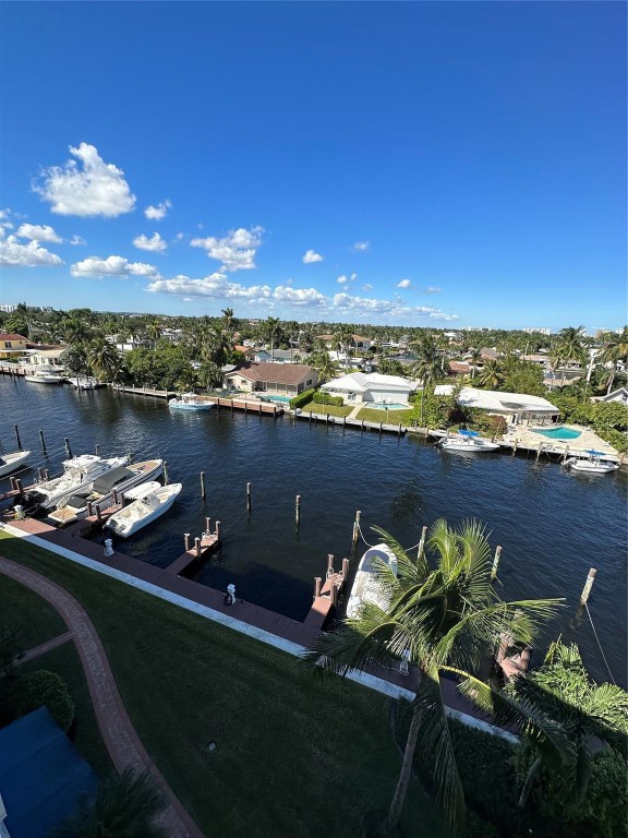 Pompano Yacht &Beach Club - Residential