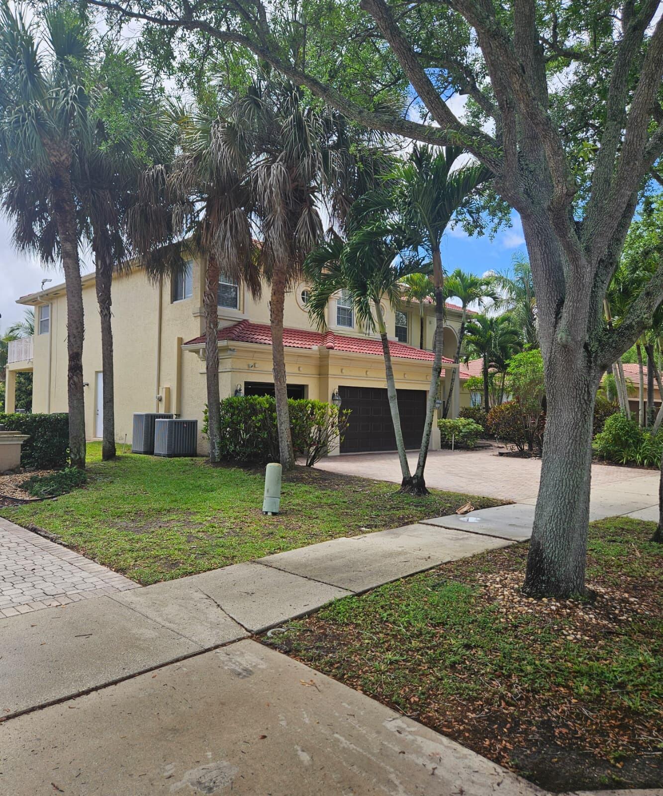 COUNTRY GLEN - Residential