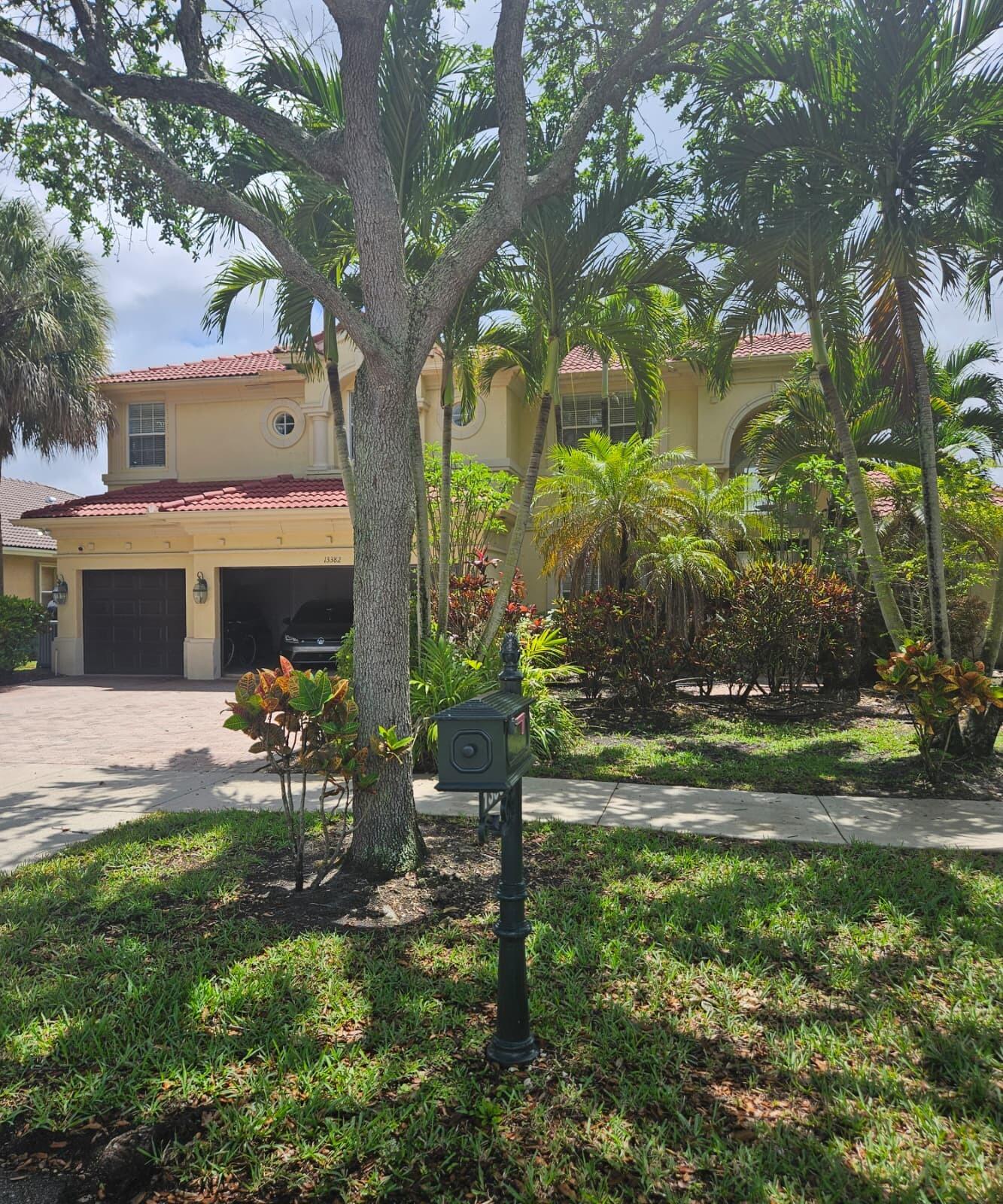 COUNTRY GLEN - Residential