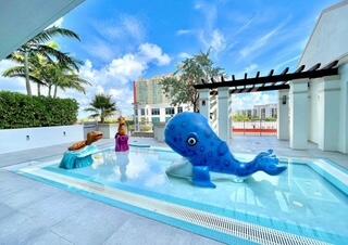 PARQUE TOWERS CONDO - Residential