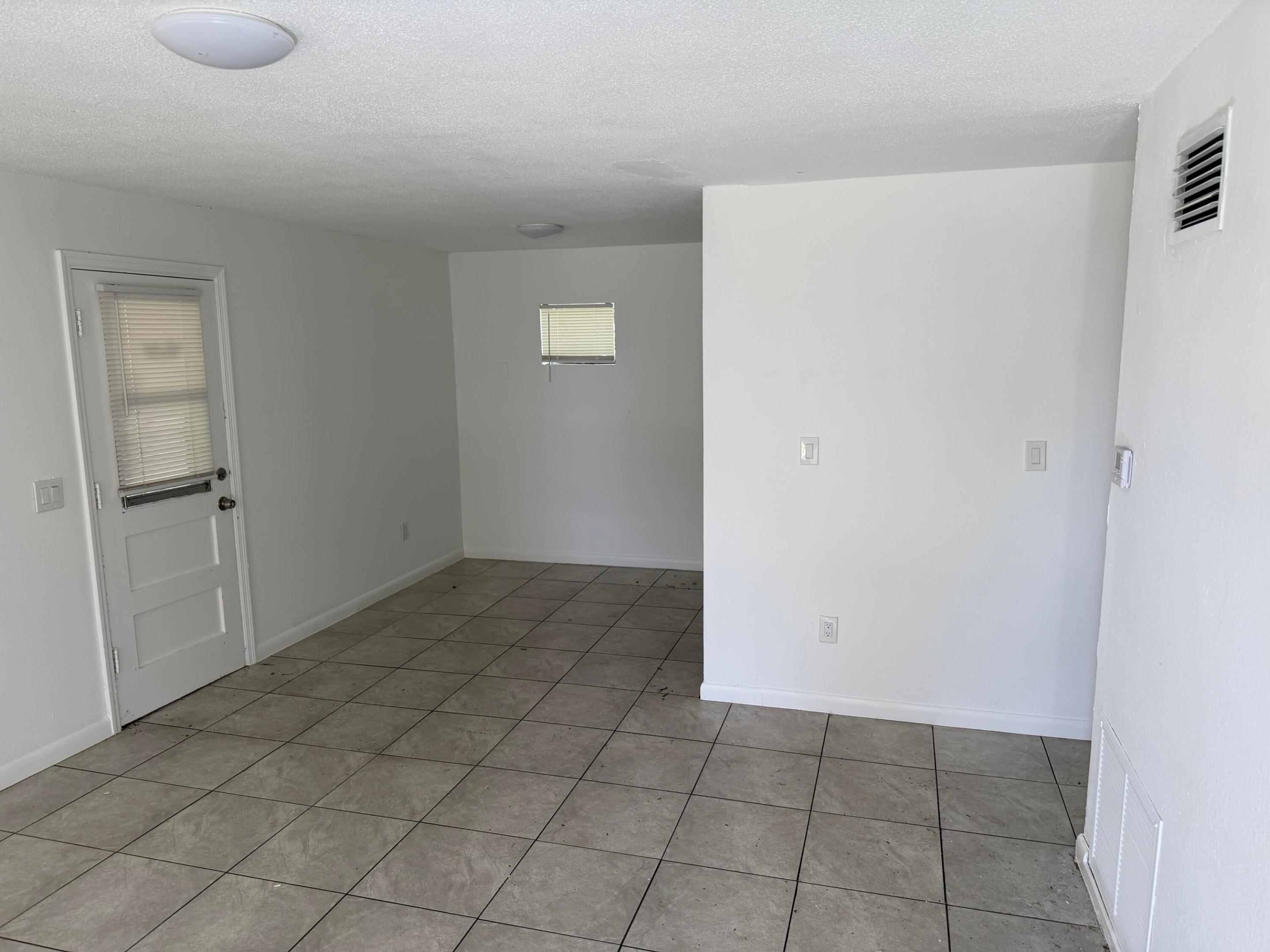 CAREY'S - Residential