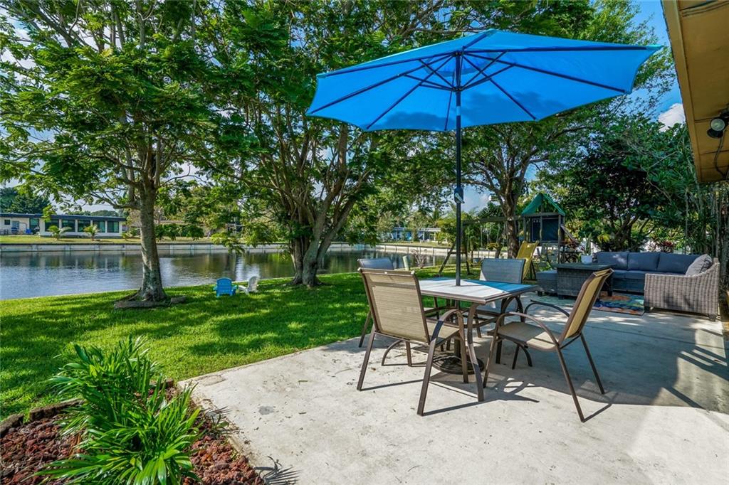Mainlands Of Tamarac Lake - Residential