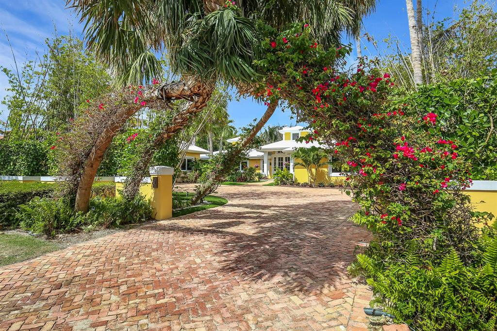 JUPITER INLET COLONY - Residential