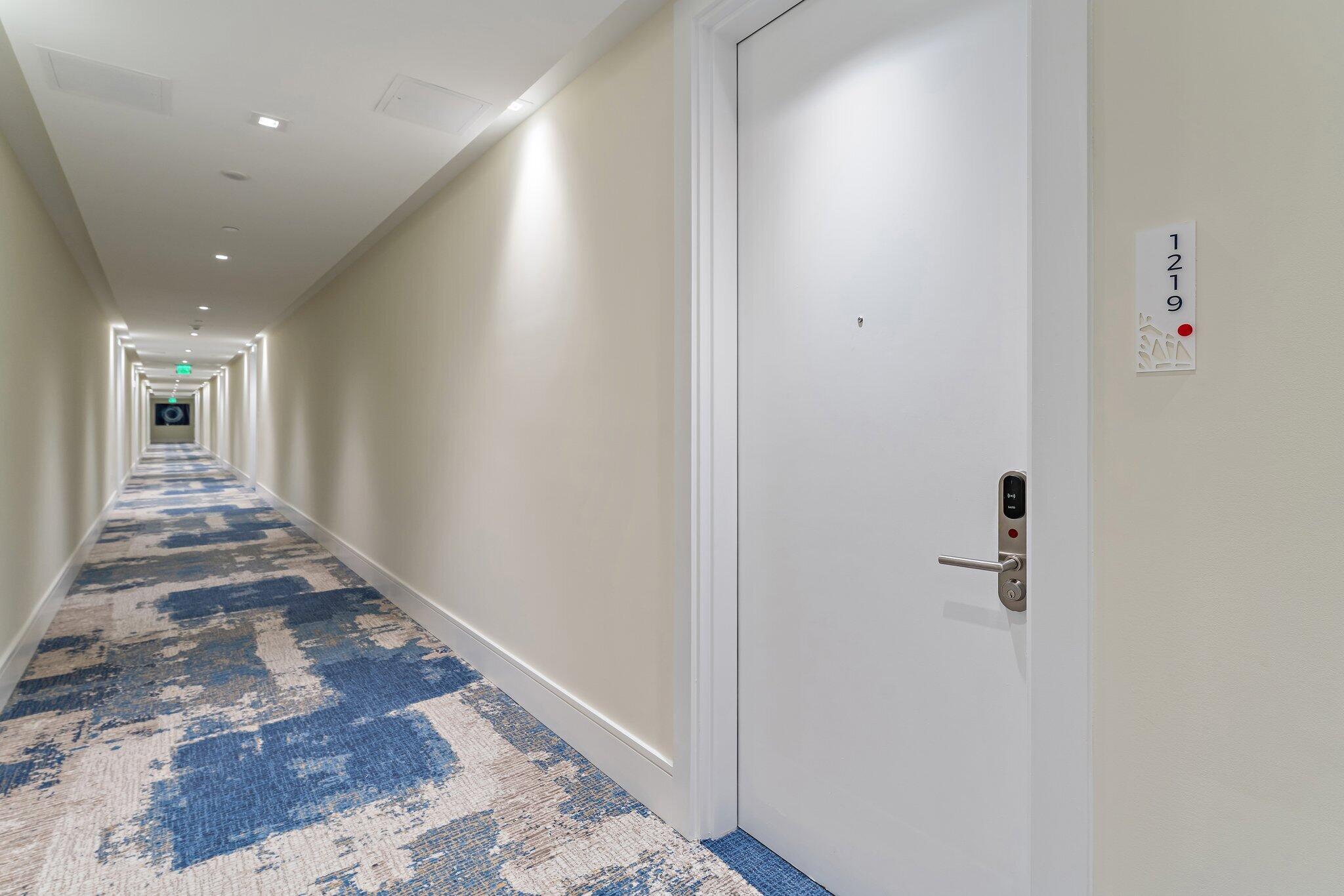 NAUTILUS 220 CONDO - Residential