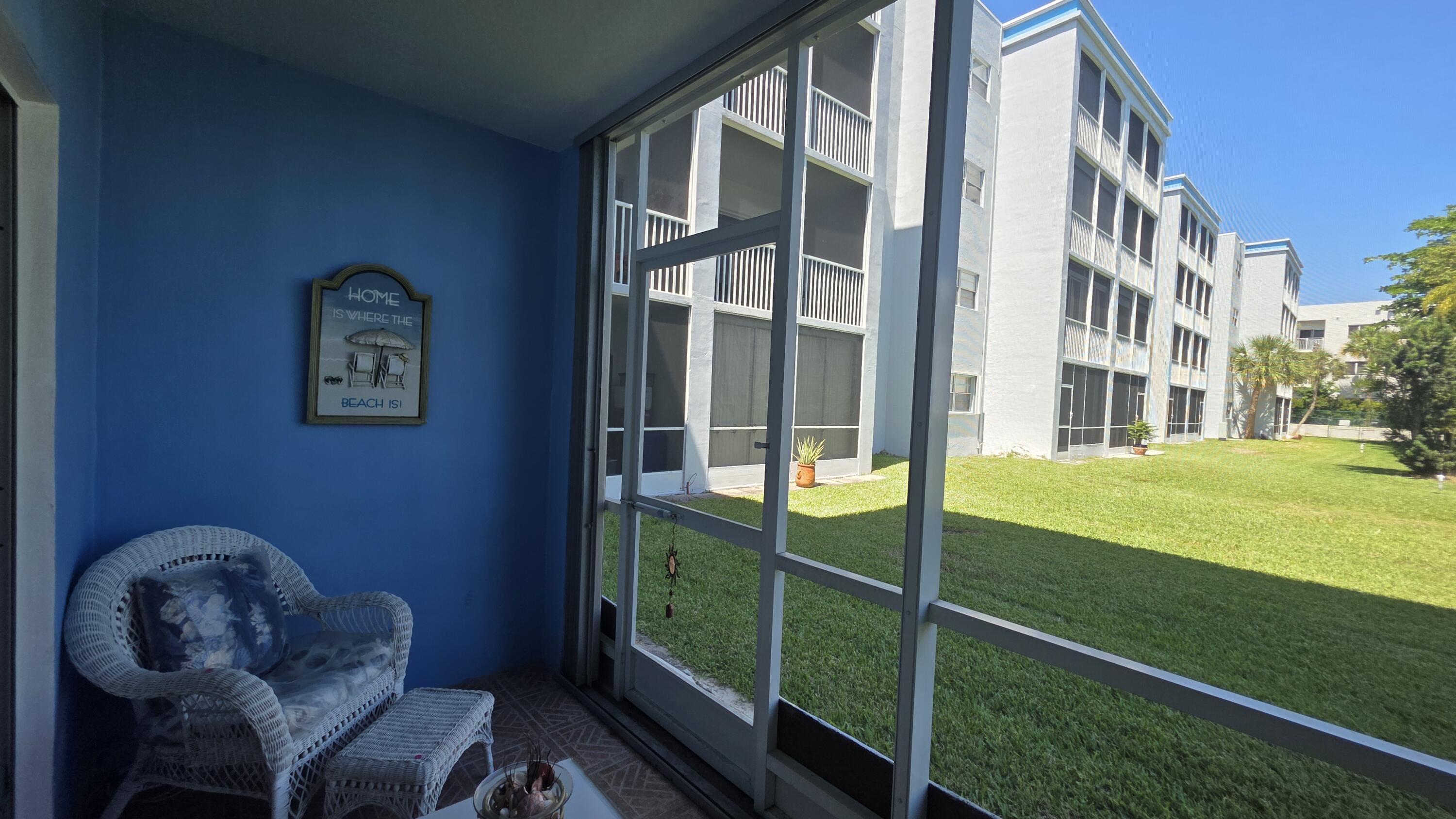 DANIANS NORTH CONDO - Residential