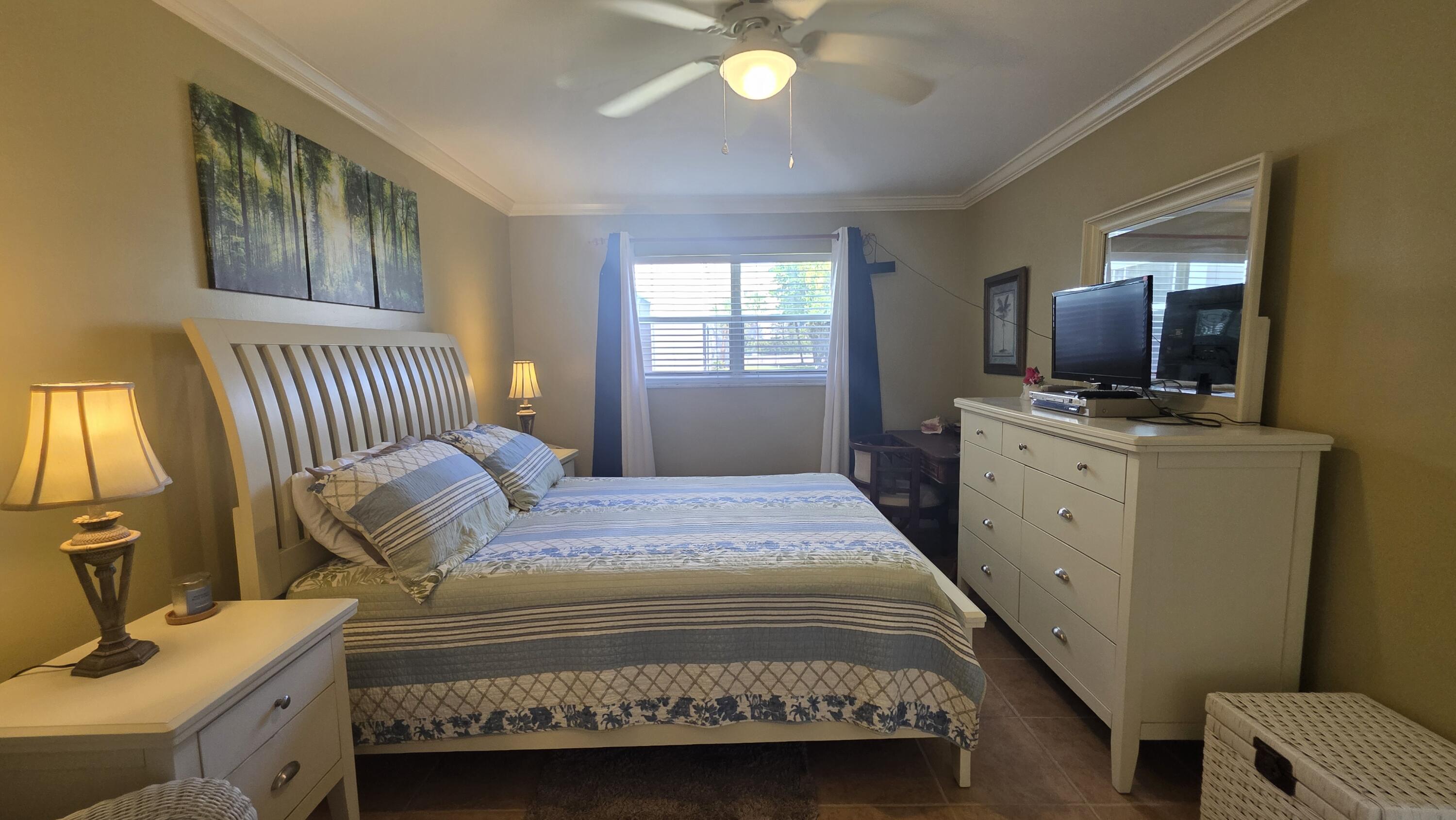 DANIANS NORTH CONDO - Residential