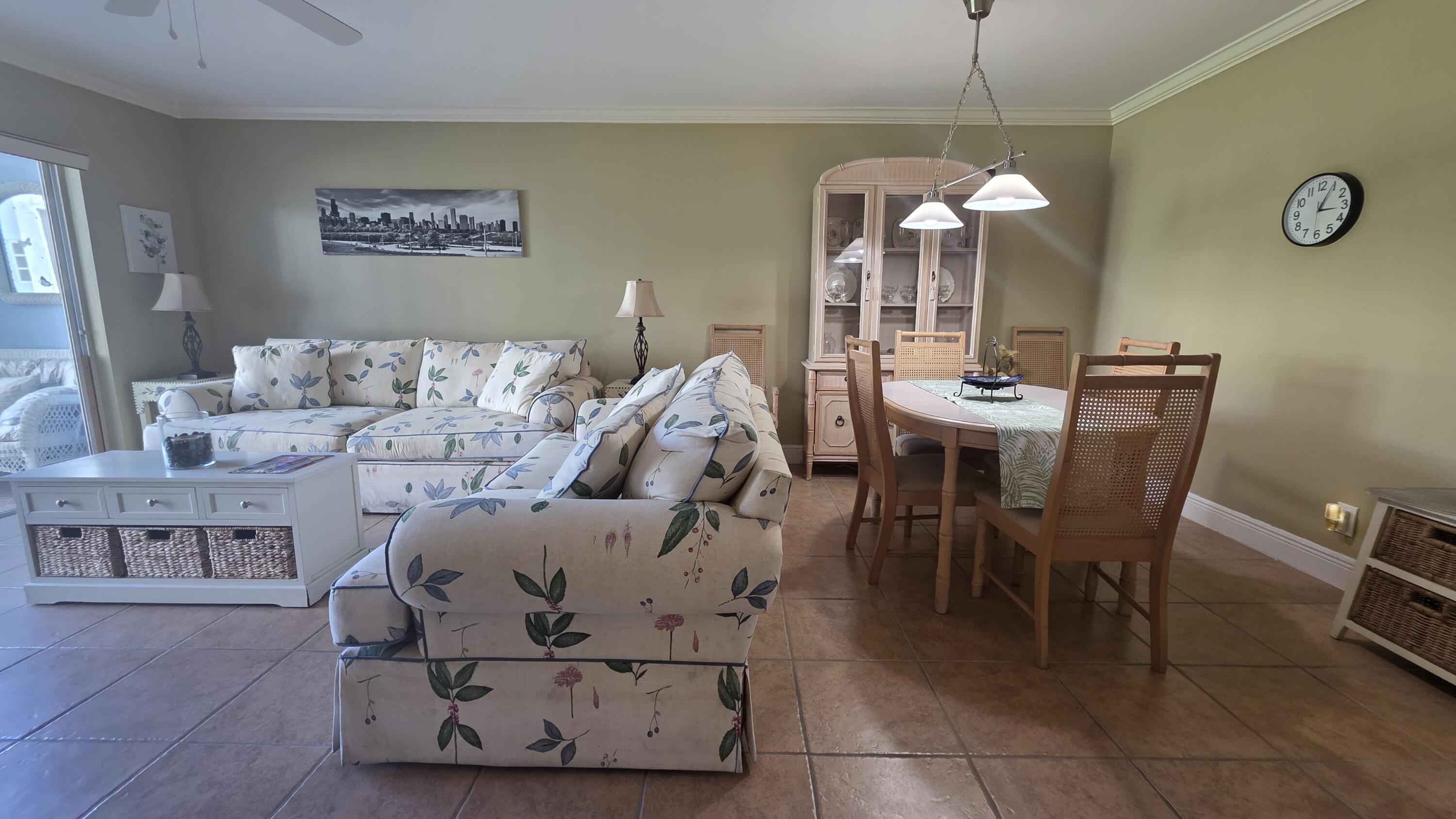 DANIANS NORTH CONDO - Residential