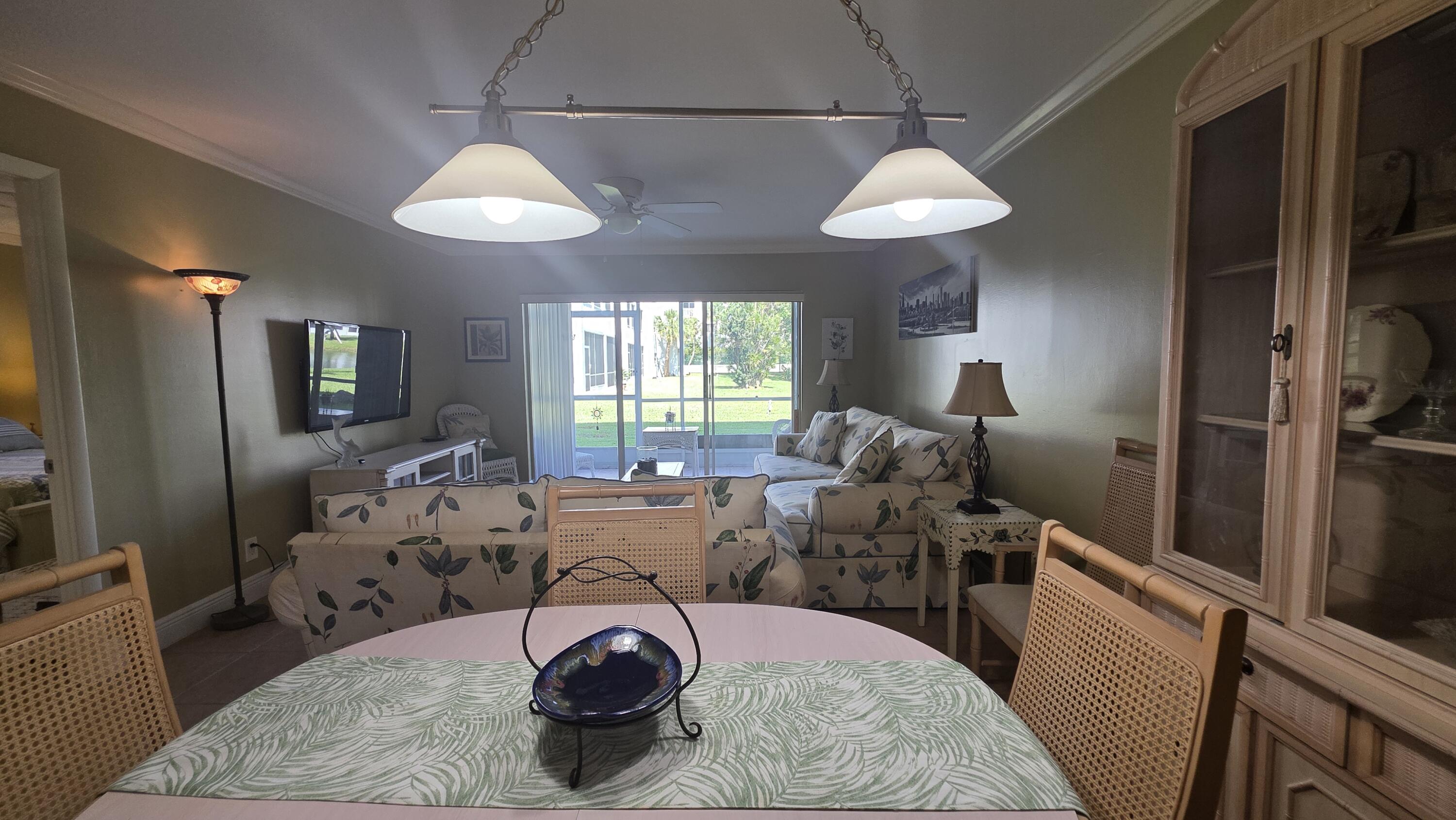 DANIANS NORTH CONDO - Residential