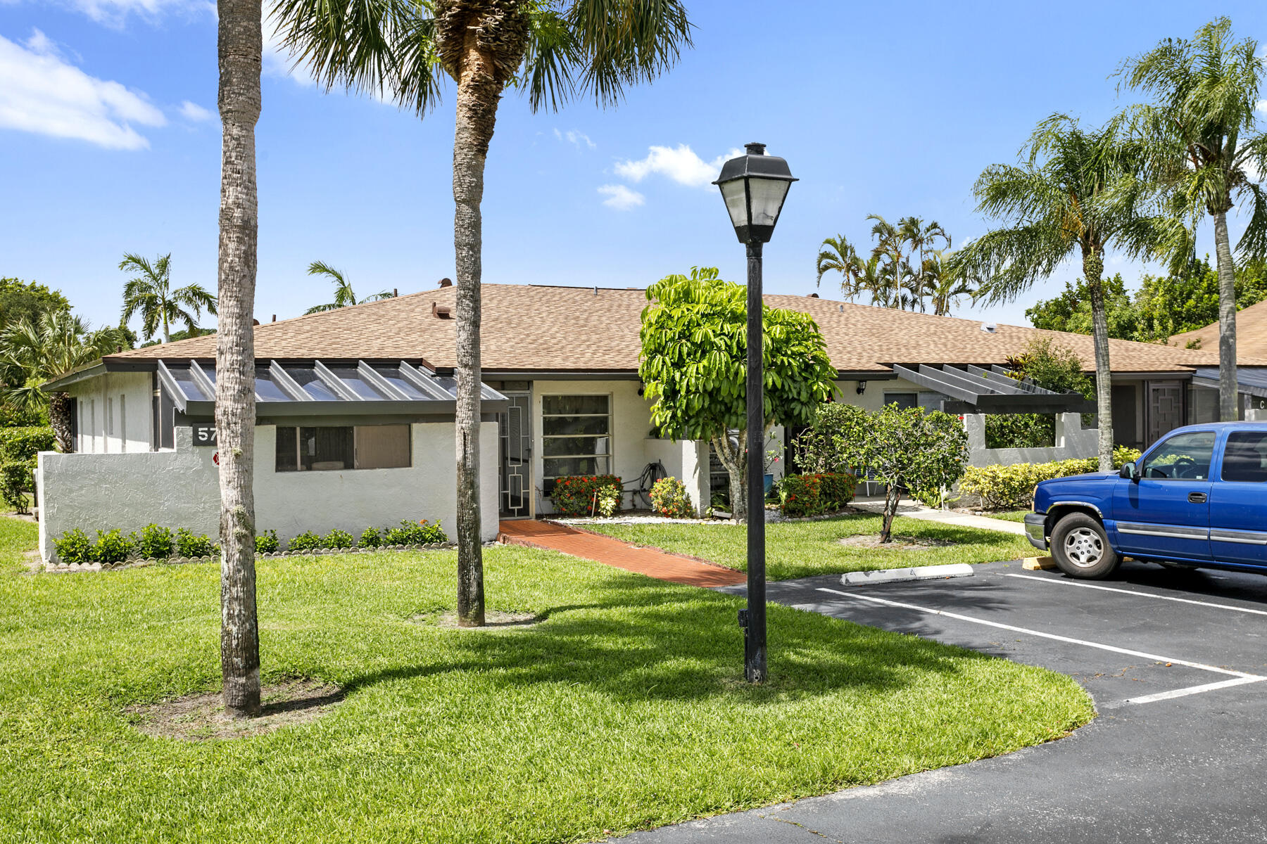 PALM GREENS AT VILLA DEL RAY CONDO II - Residential