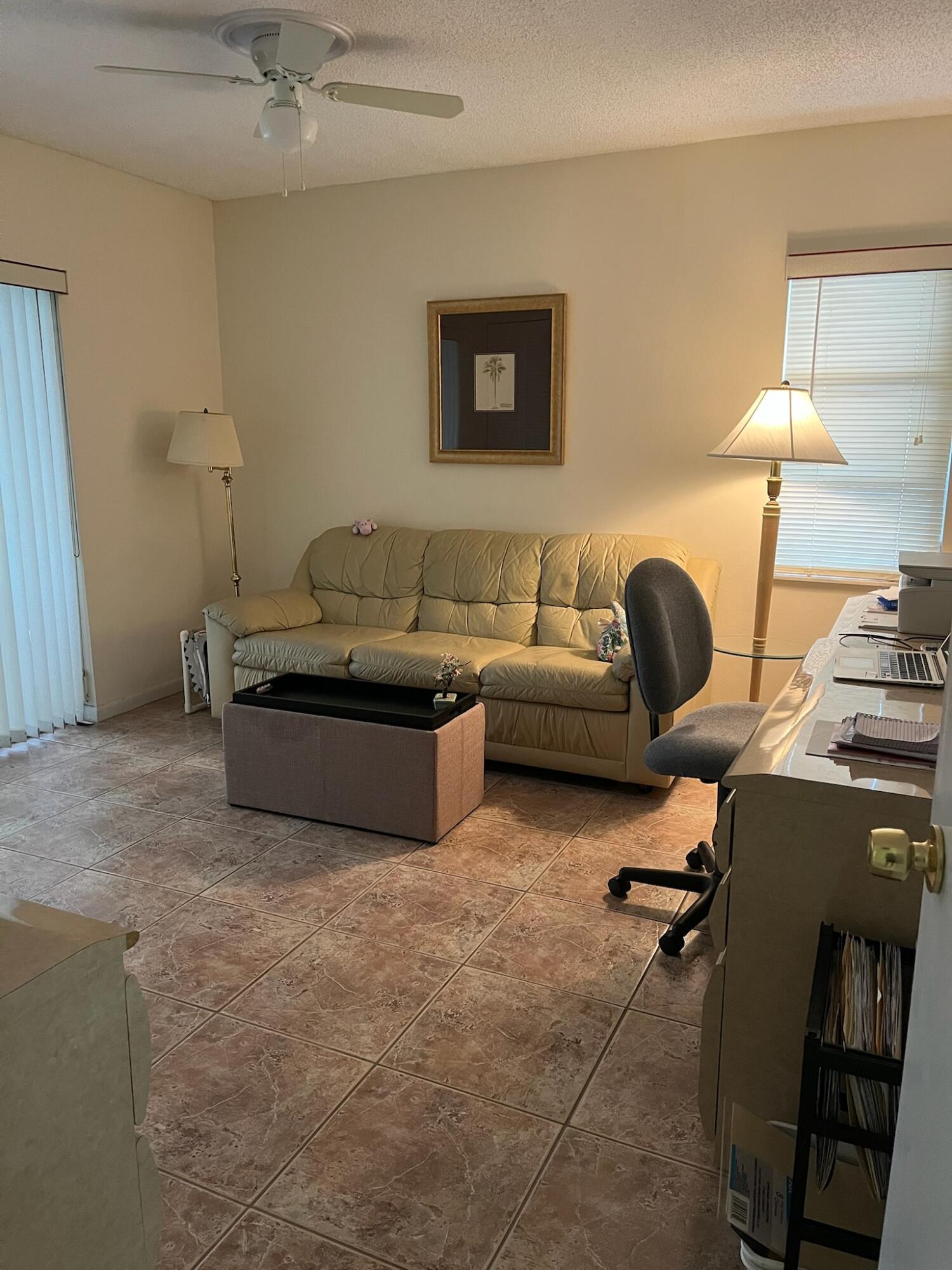 PALM GREENS AT VILLA DEL RAY CONDO II - Residential