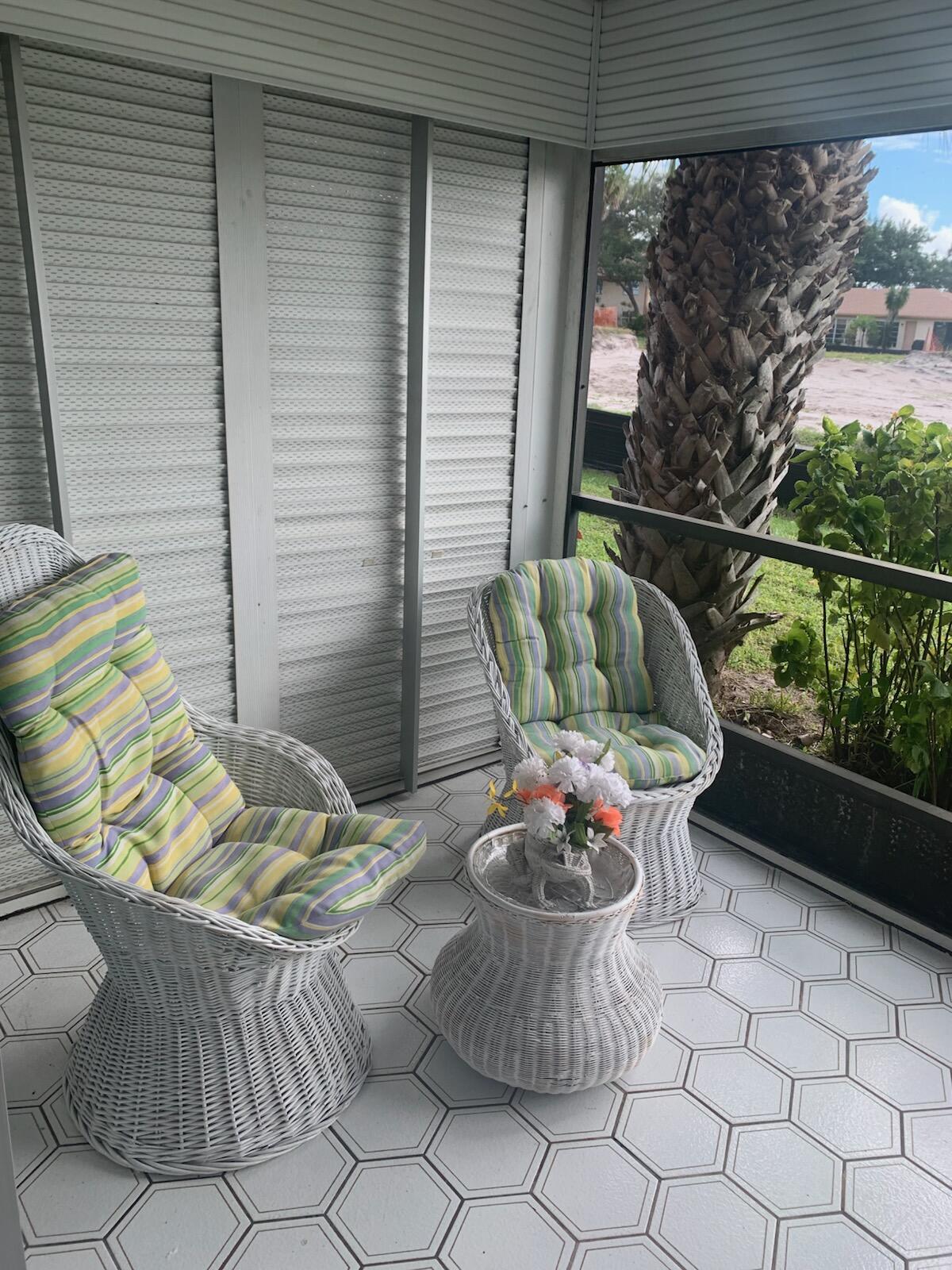 PALM GREENS AT VILLA DEL RAY CONDO II - Residential