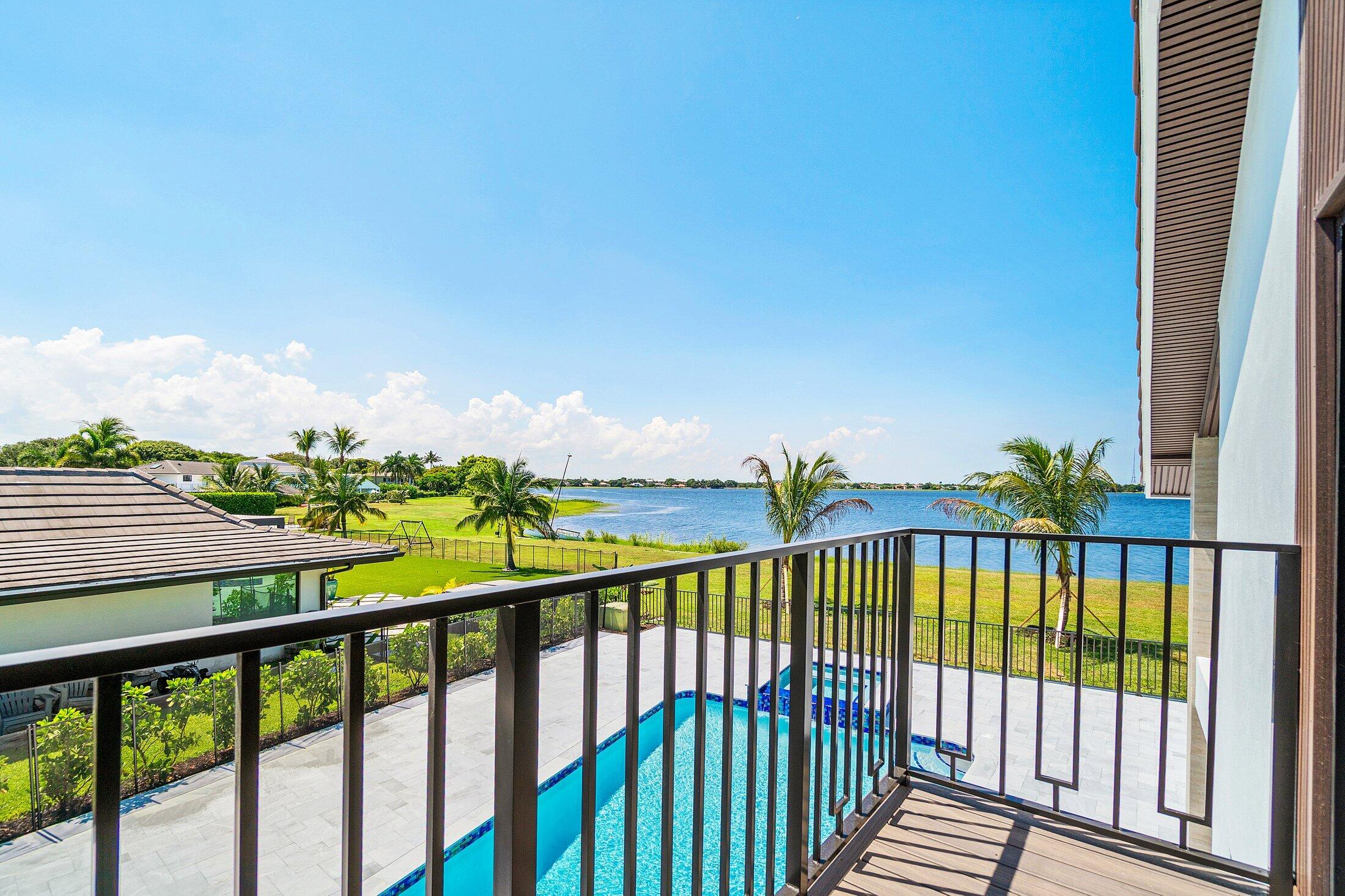 PRESIDENT COUNTRY CLUB 4 - Residential