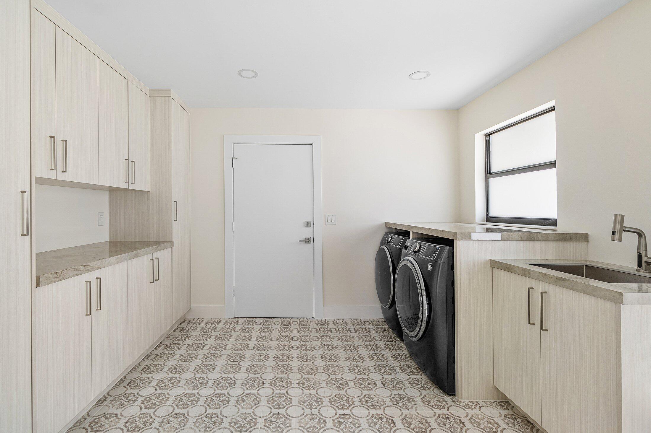 PRESIDENT COUNTRY CLUB 4 - Residential