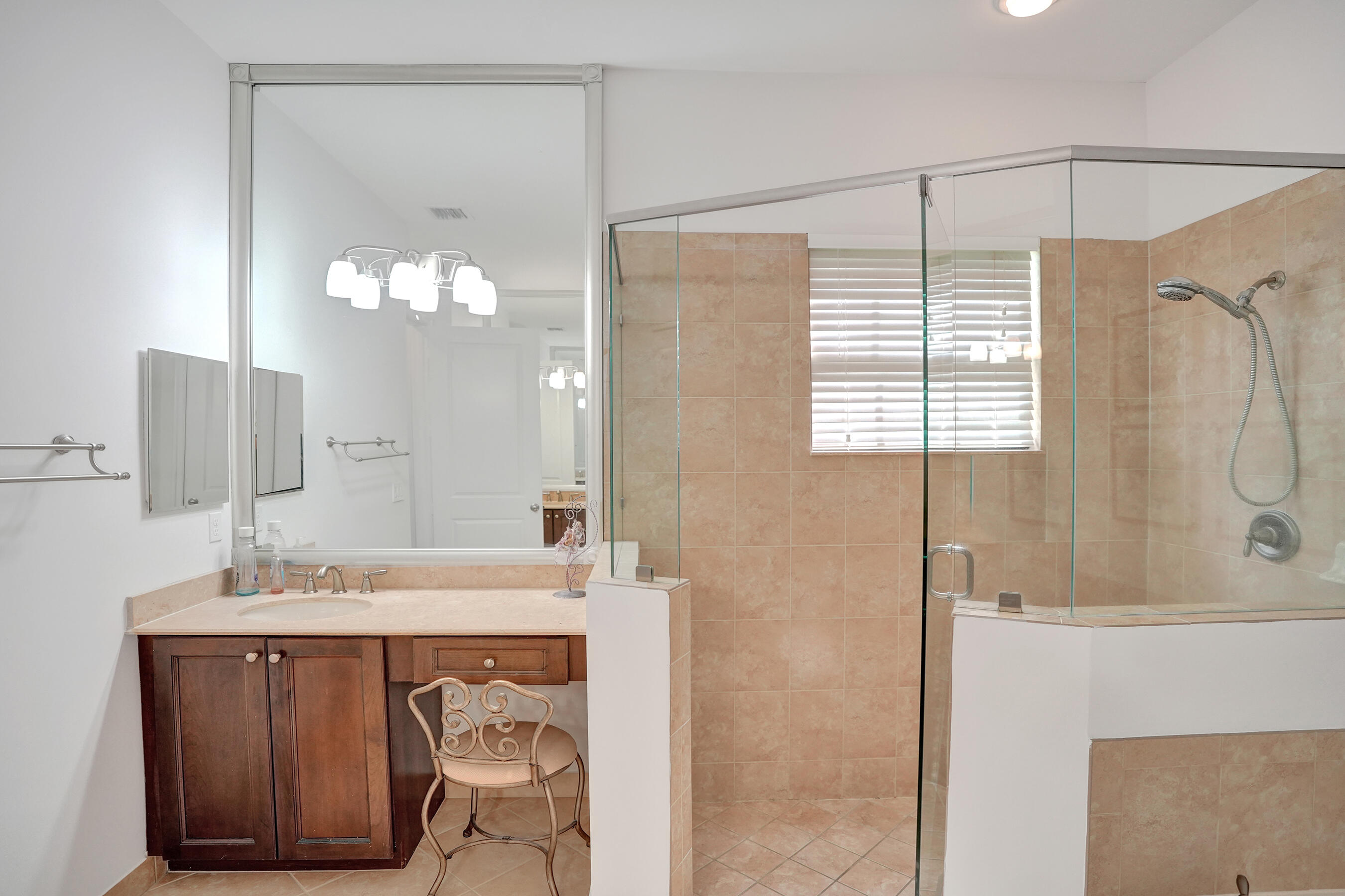 PARKLAND VILLAGE REPLAT ONE - Residential